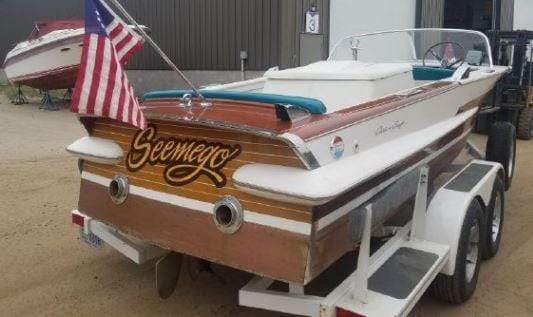 Classic Wooden Boat for Sale - 1965 CHRIS-CRAFT 20' Super Sport