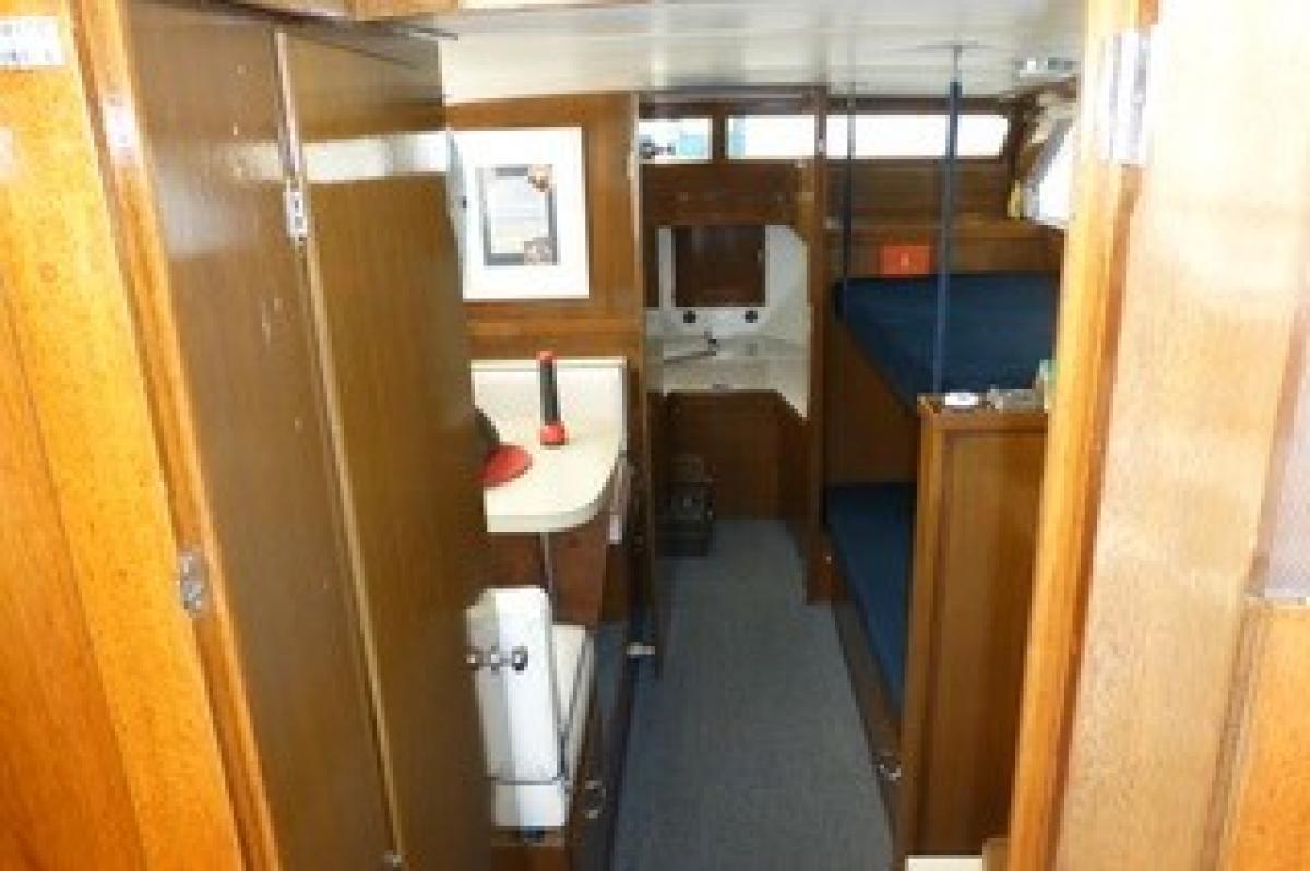 Classic Wooden Boat for Sale - 1967 CHRIS CRAFT 30' CONSTELLATION