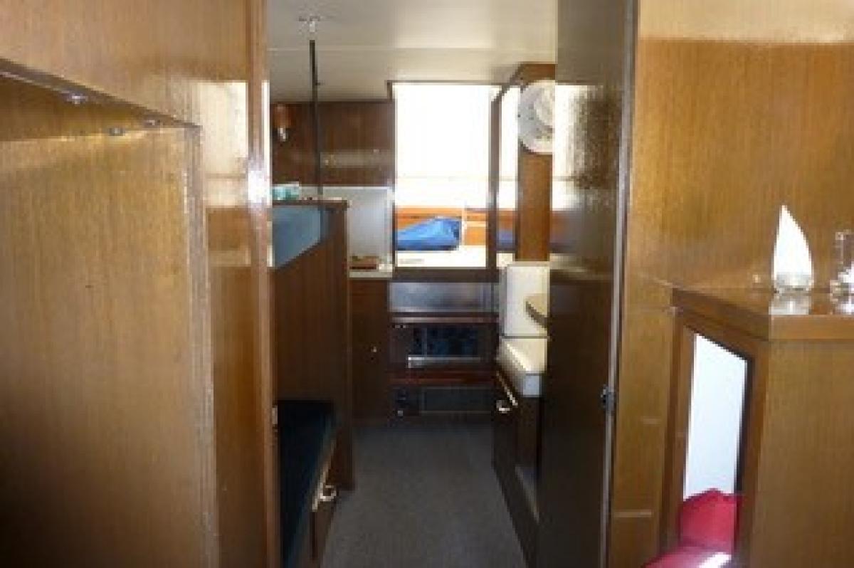 Classic Wooden Boat for Sale - 1967 CHRIS CRAFT 30' CONSTELLATION