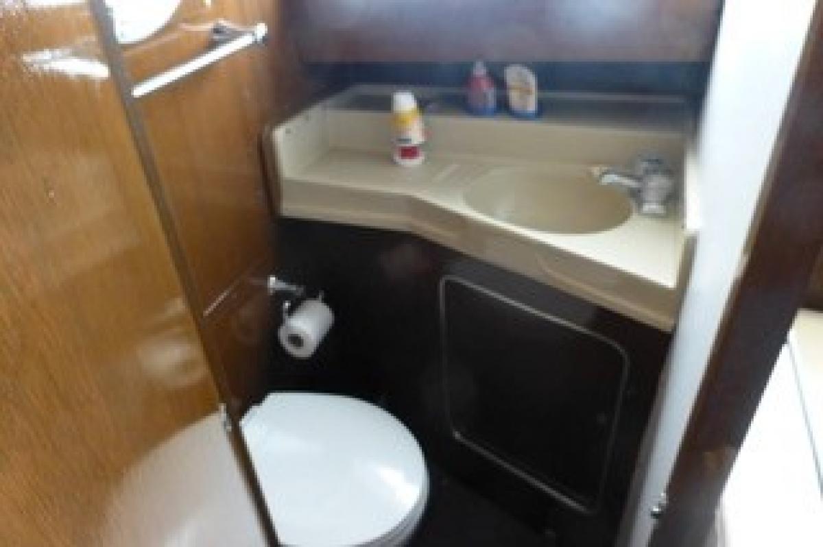 Classic Wooden Boat for Sale - 1967 CHRIS CRAFT 30' CONSTELLATION