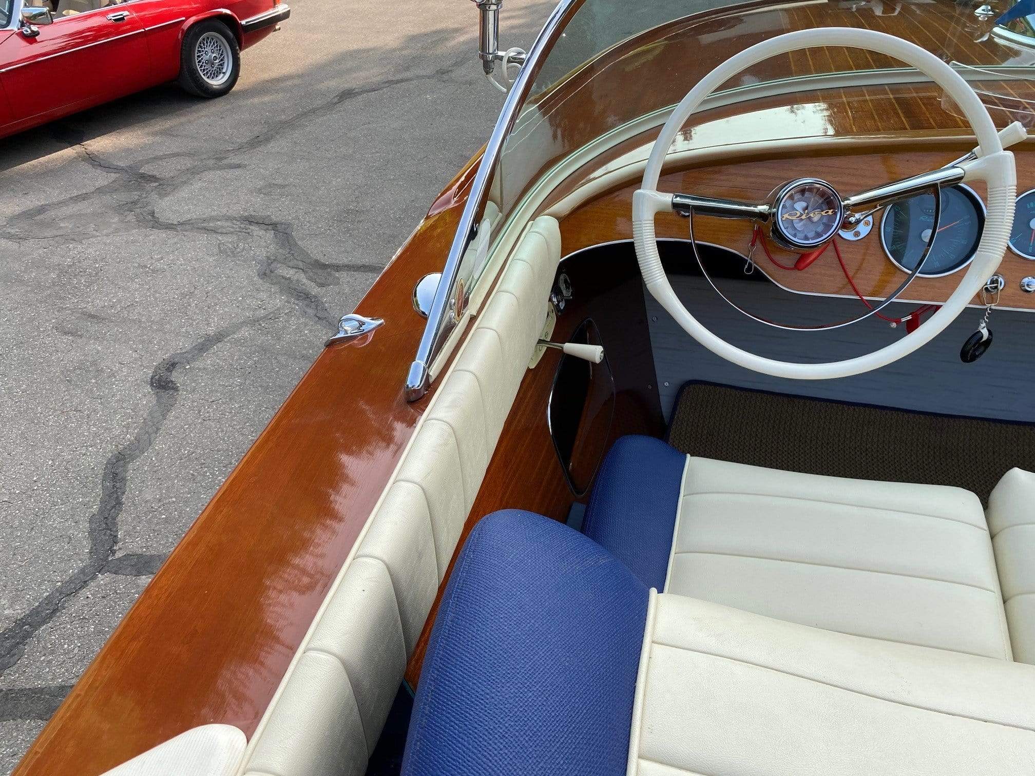 Classic Wooden Boat for Sale - 1969 RIVA OLYMPIC - HULL 25