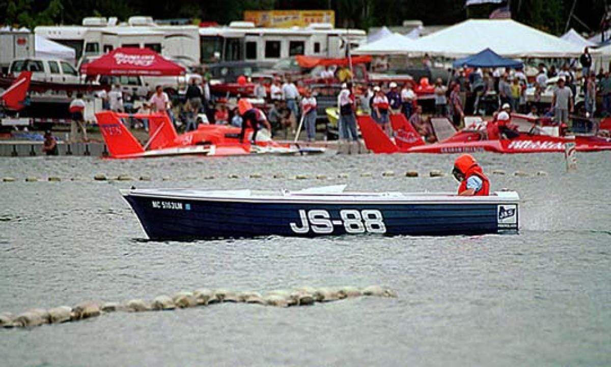 Classic Wooden Boat for Sale - 1976 J&S FIBERGLASS - JERSEY SPEED SKIFF - HULL #JS-88