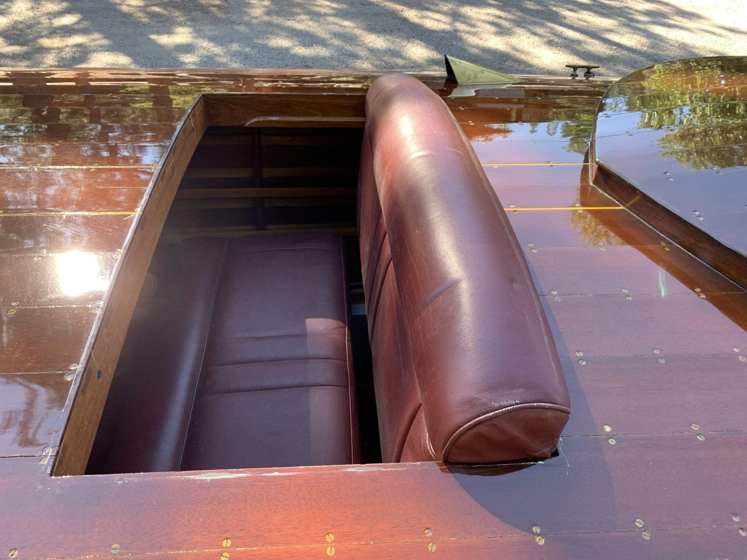 Classic Wooden Boat for Sale - 1996 Brown & Bassett 33' Gentleman's Racer - 600hp Rolls-Royce Meteor V-12