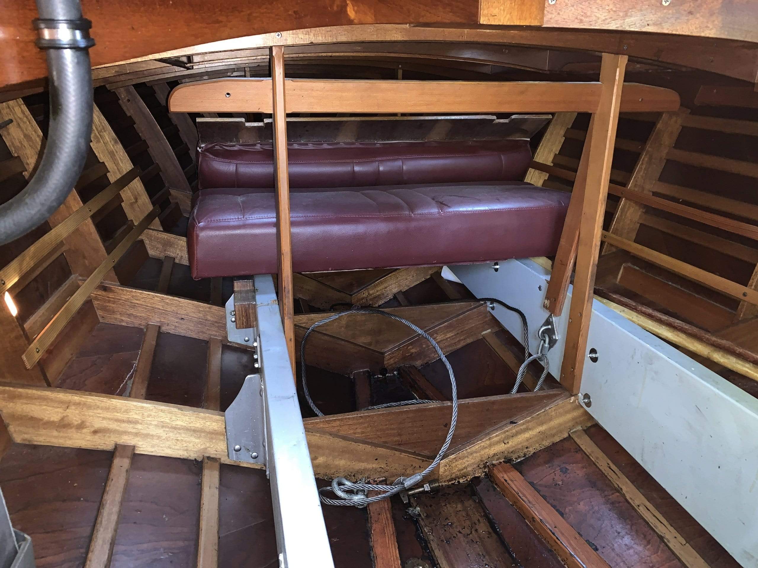 Classic Wooden Boat for Sale - 1996 Brown & Bassett 33' Gentleman's Racer - 600hp Rolls-Royce Meteor V-12