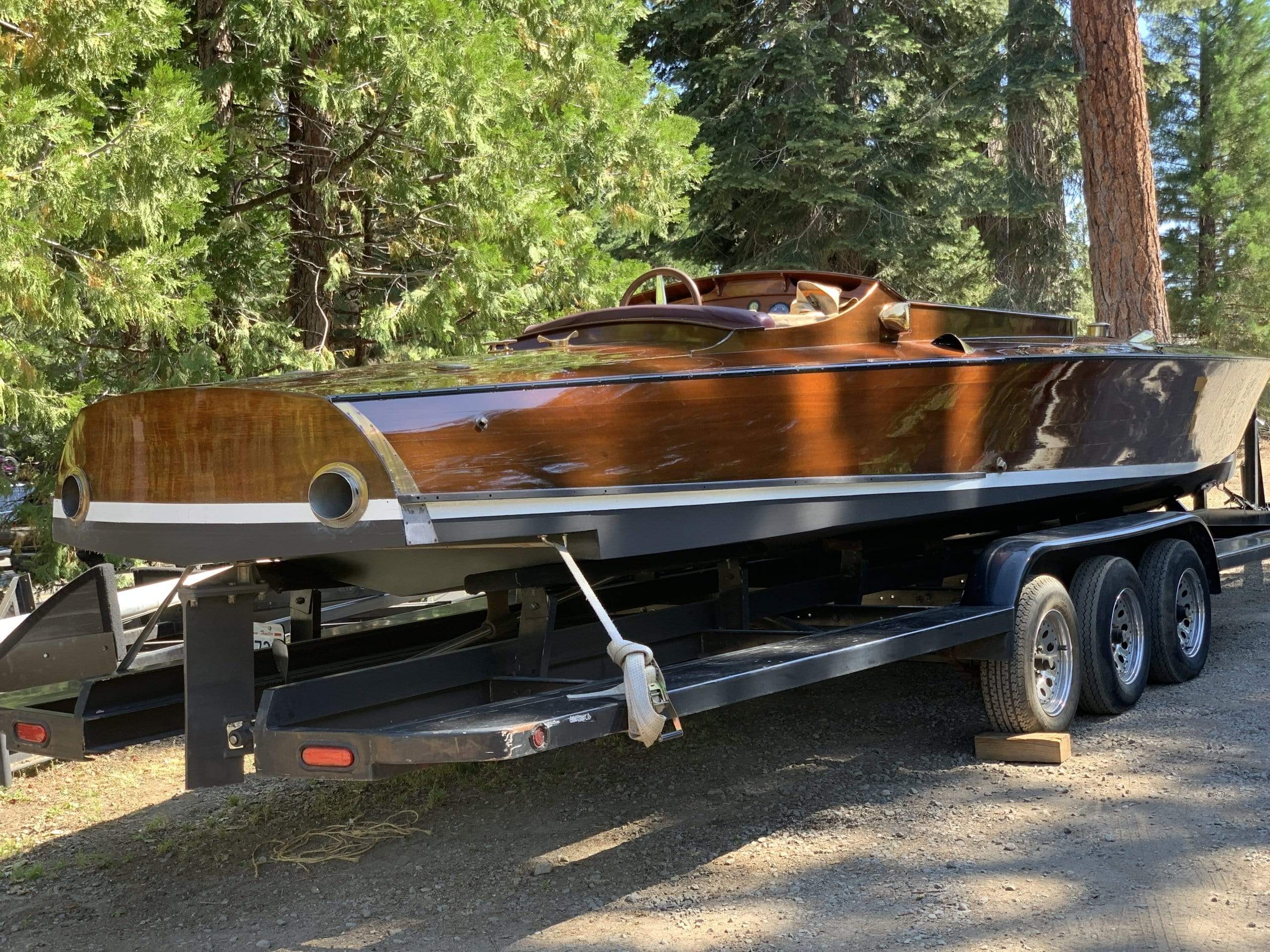 Classic Wooden Boat for Sale - 1996 Brown & Bassett 33' Gentleman's Racer - 600hp Rolls-Royce Meteor V-12