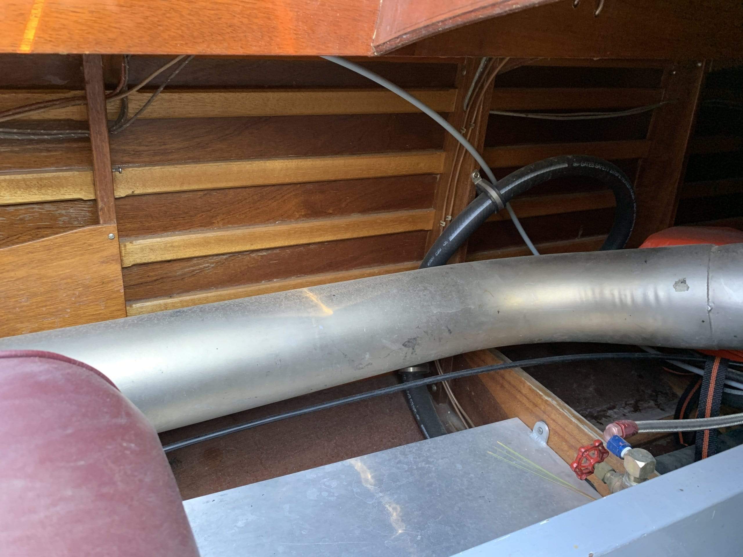 Classic Wooden Boat for Sale - 1996 Brown & Bassett 33' Gentleman's Racer - 600hp Rolls-Royce Meteor V-12