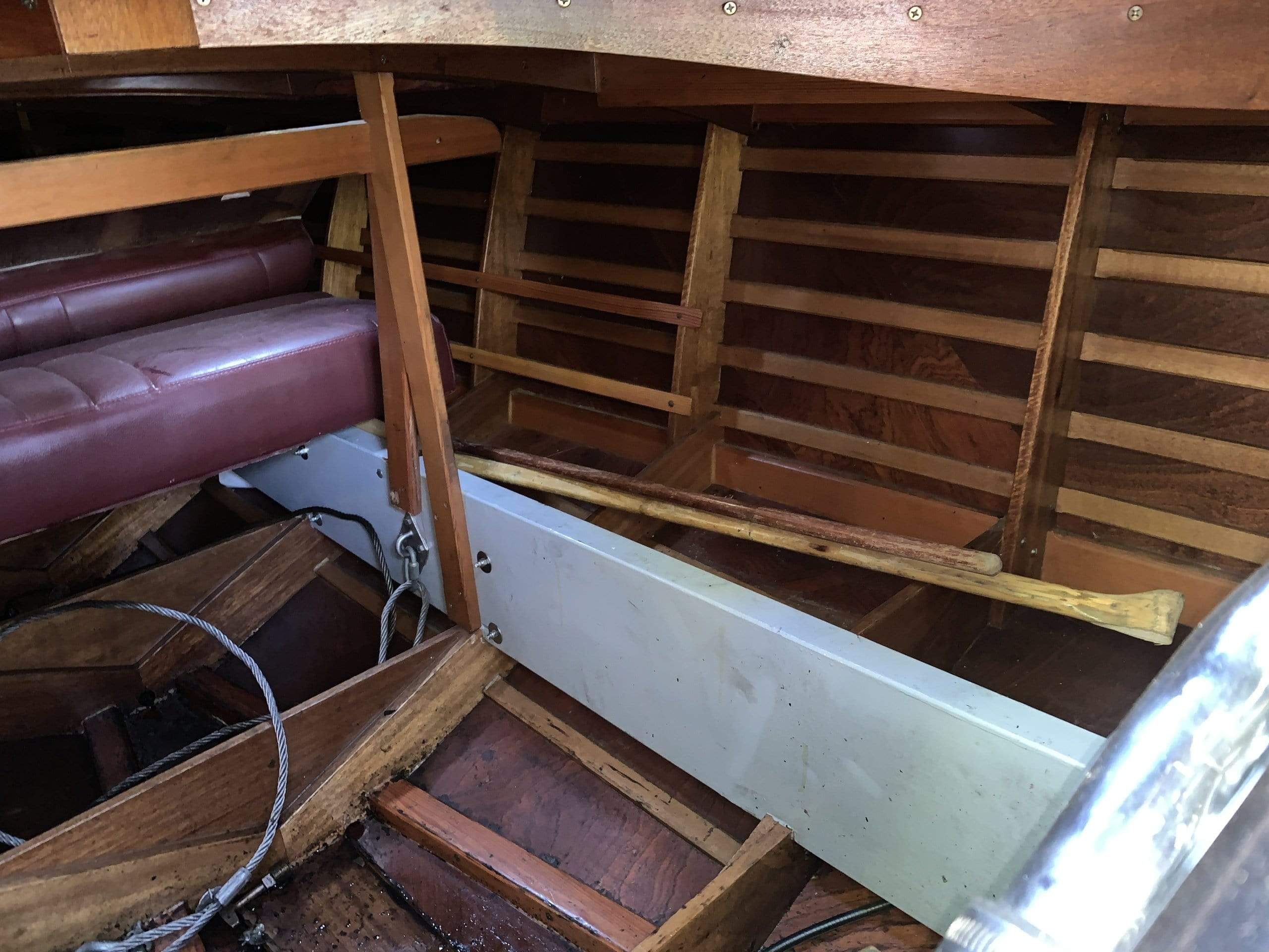 Classic Wooden Boat for Sale - 1996 Brown & Bassett 33' Gentleman's Racer - 600hp Rolls-Royce Meteor V-12