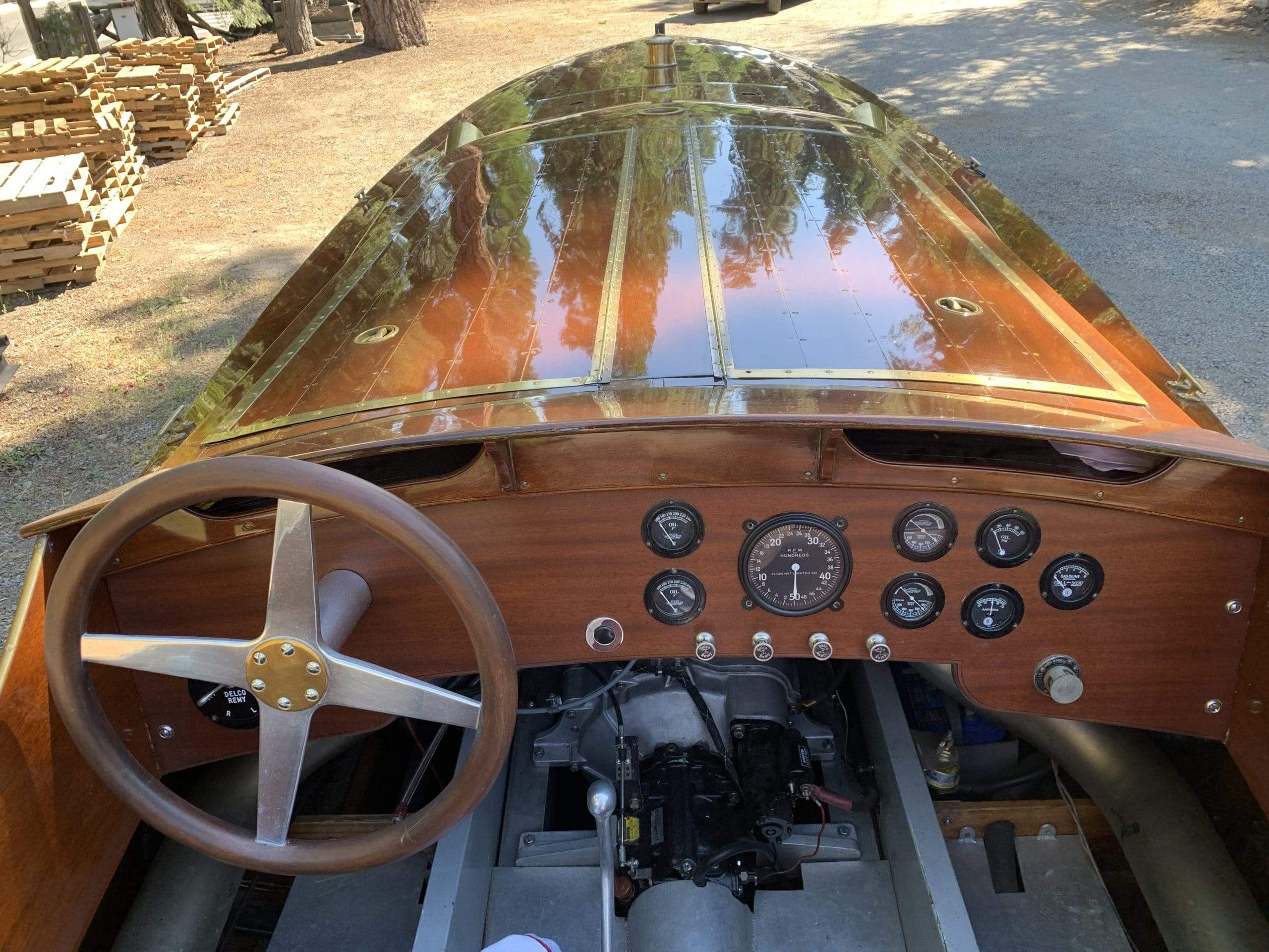 Classic Wooden Boat for Sale - 1996 Brown & Bassett 33' Gentleman's Racer - 600hp Rolls-Royce Meteor V-12