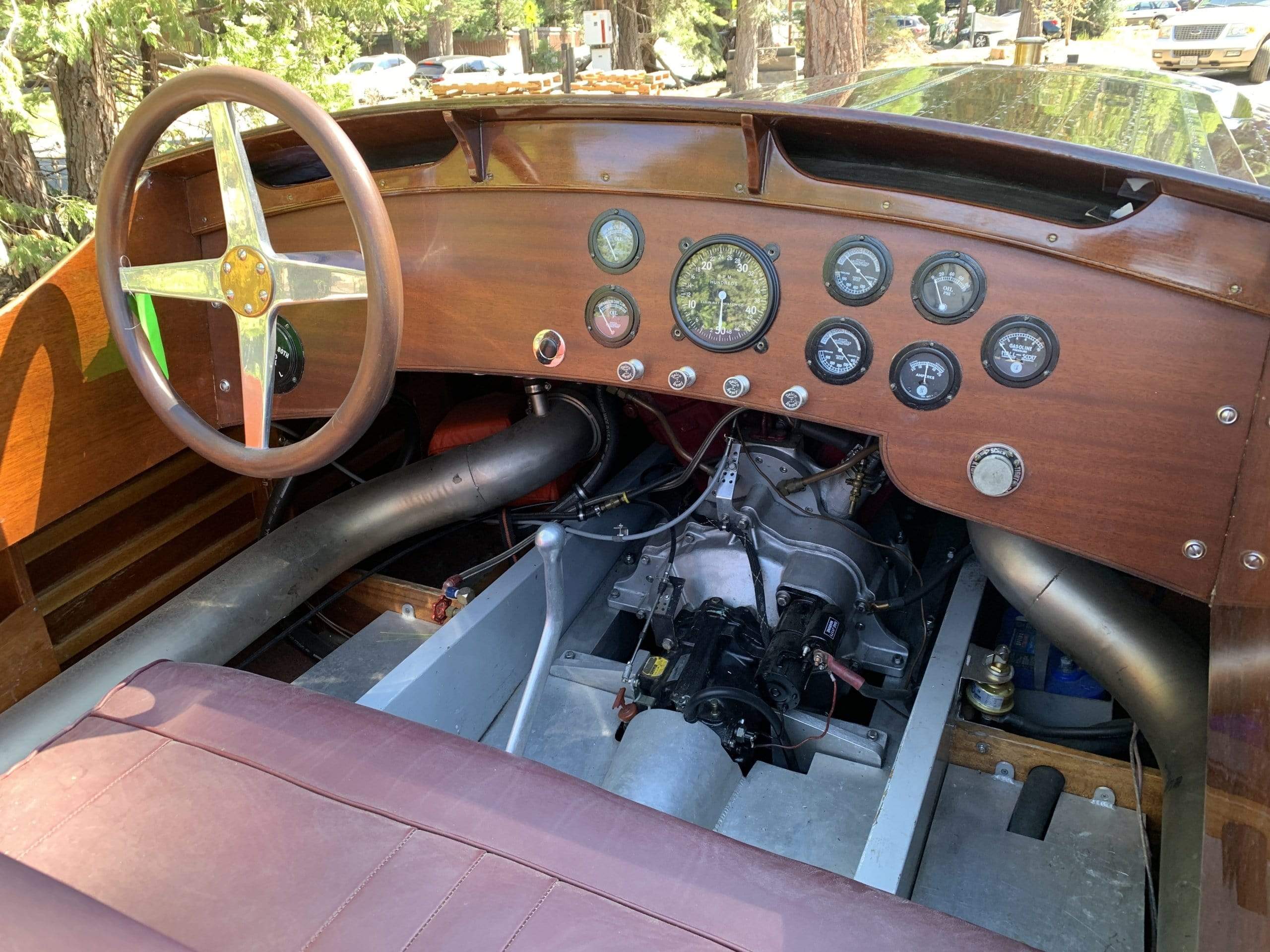 Classic Wooden Boat for Sale - 1996 Brown & Bassett 33' Gentleman's Racer - 600hp Rolls-Royce Meteor V-12