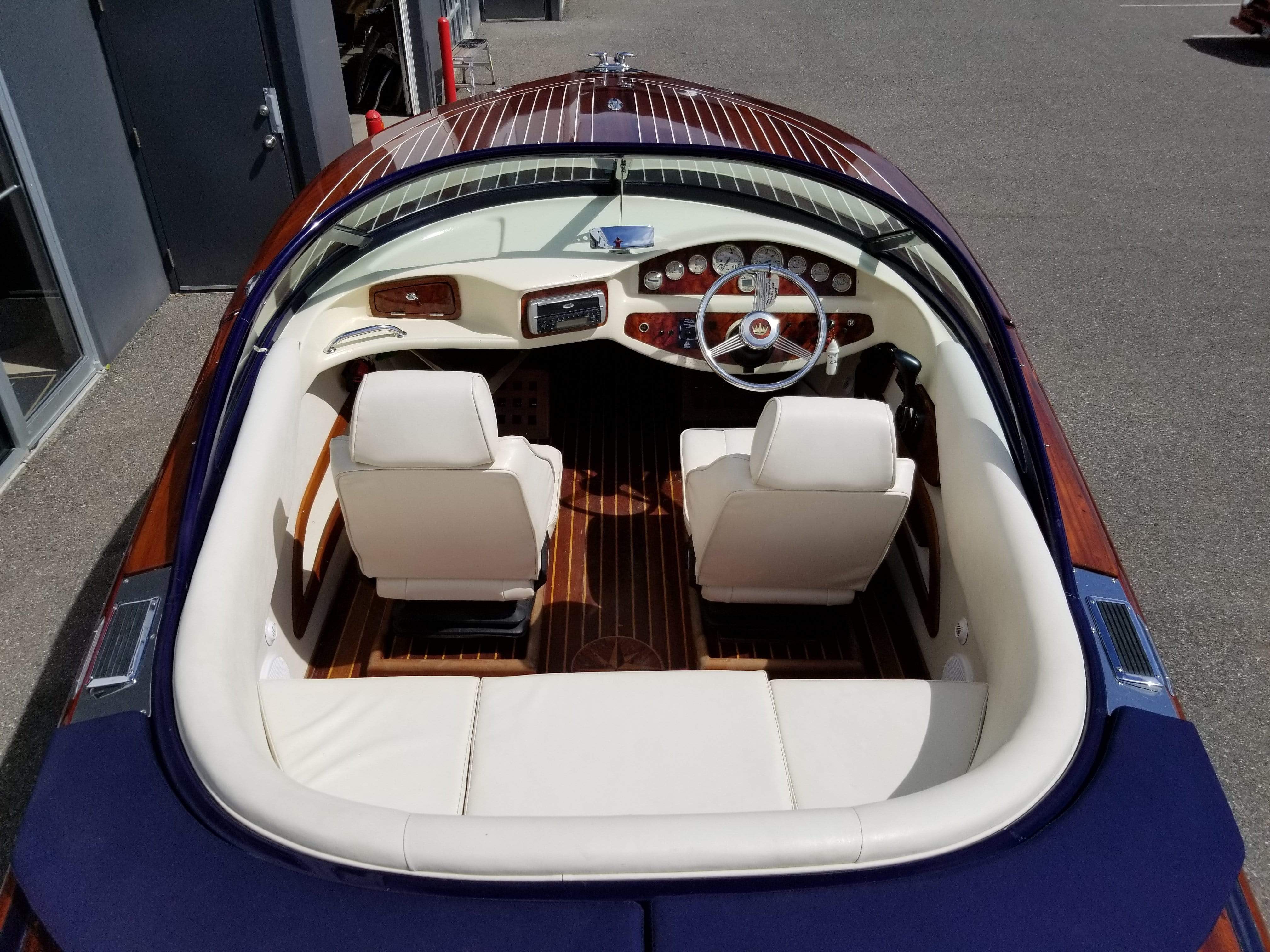 Classic Wooden Boat for Sale - 2004 KRAL 23' CLASSIC 700
