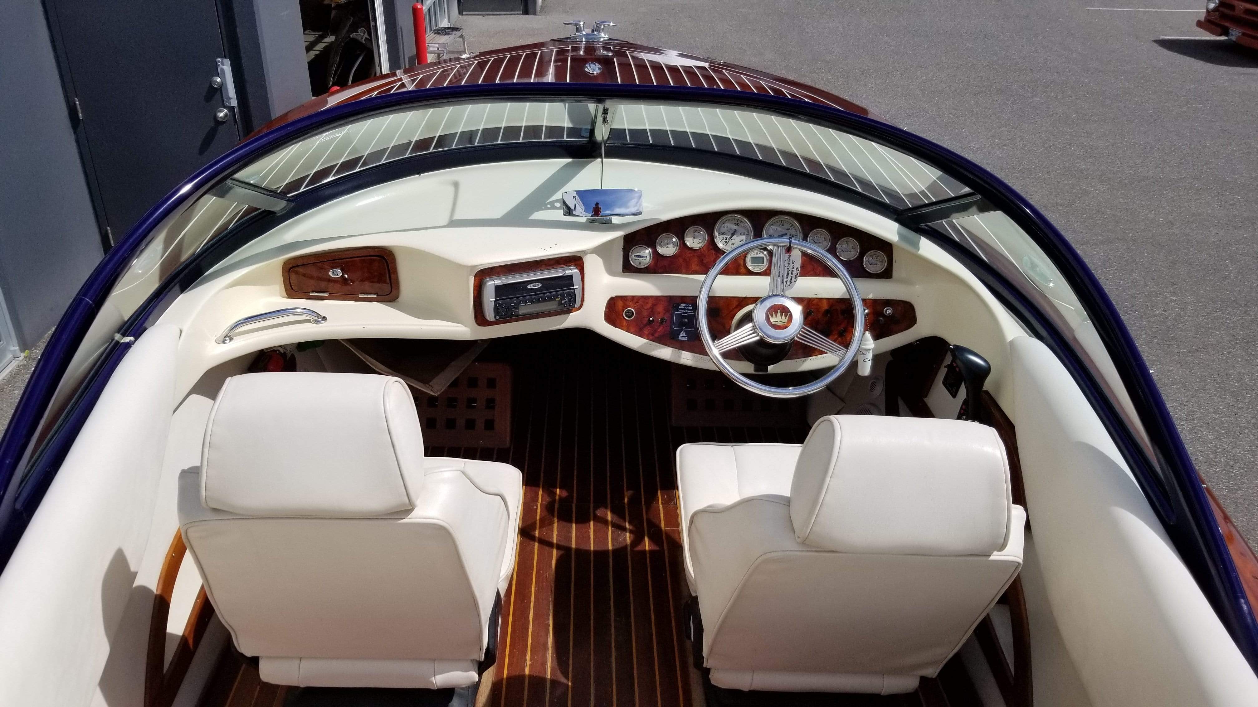 Classic Wooden Boat for Sale - 2004 KRAL 23' CLASSIC 700
