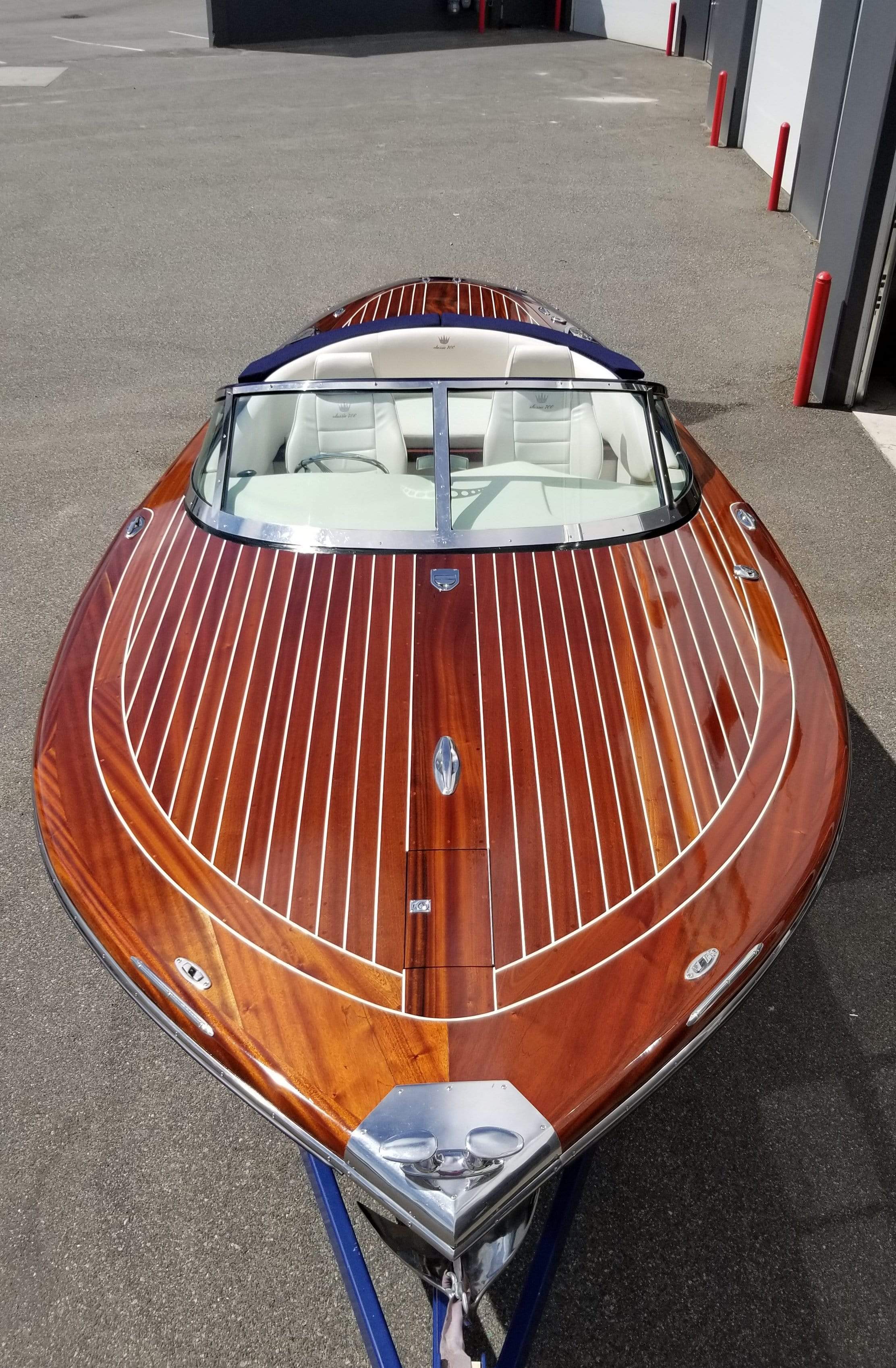 Classic Wooden Boat for Sale - 2004 KRAL 23' CLASSIC 700