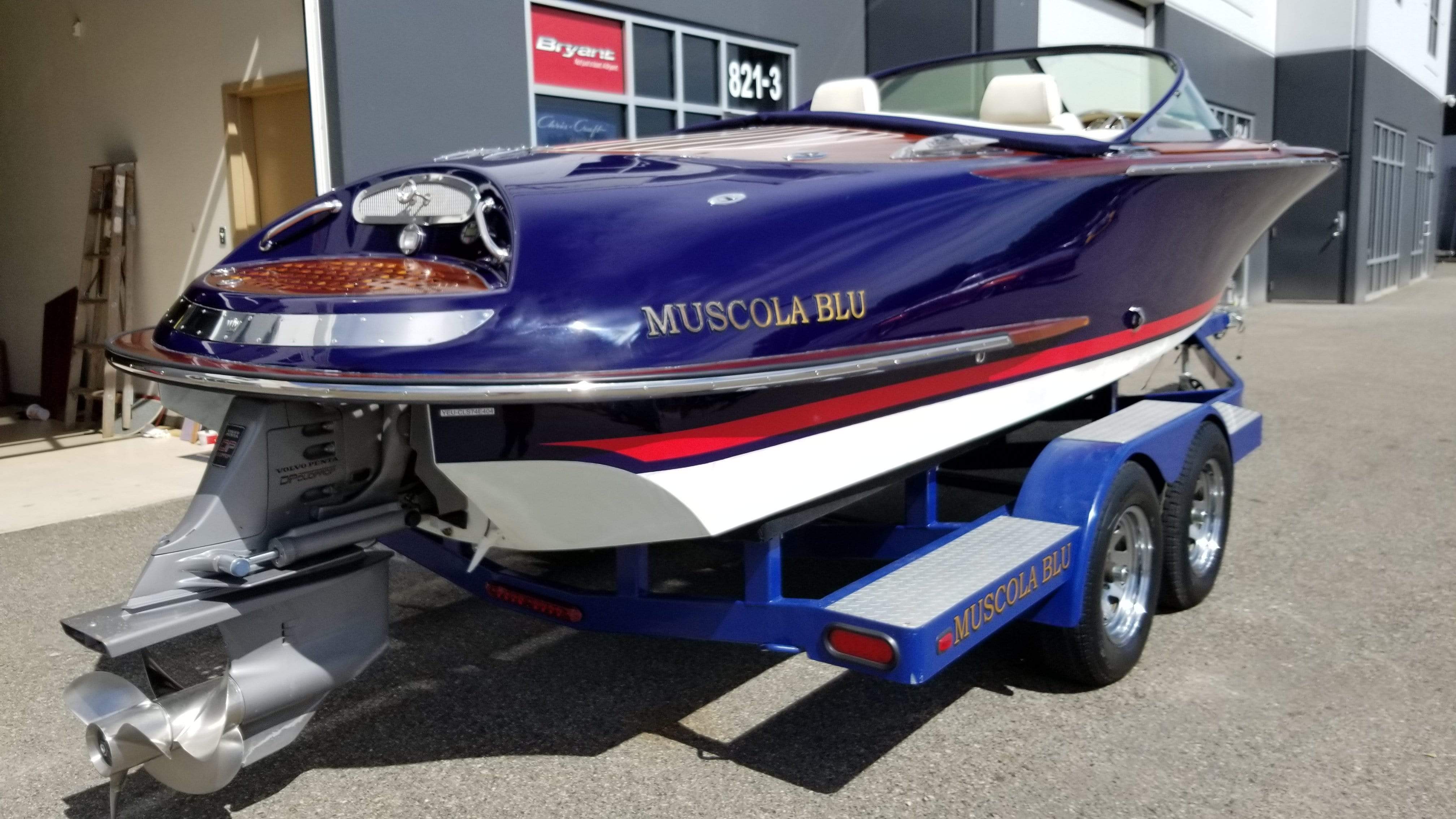 Classic Wooden Boat for Sale - 2004 KRAL 23' CLASSIC 700