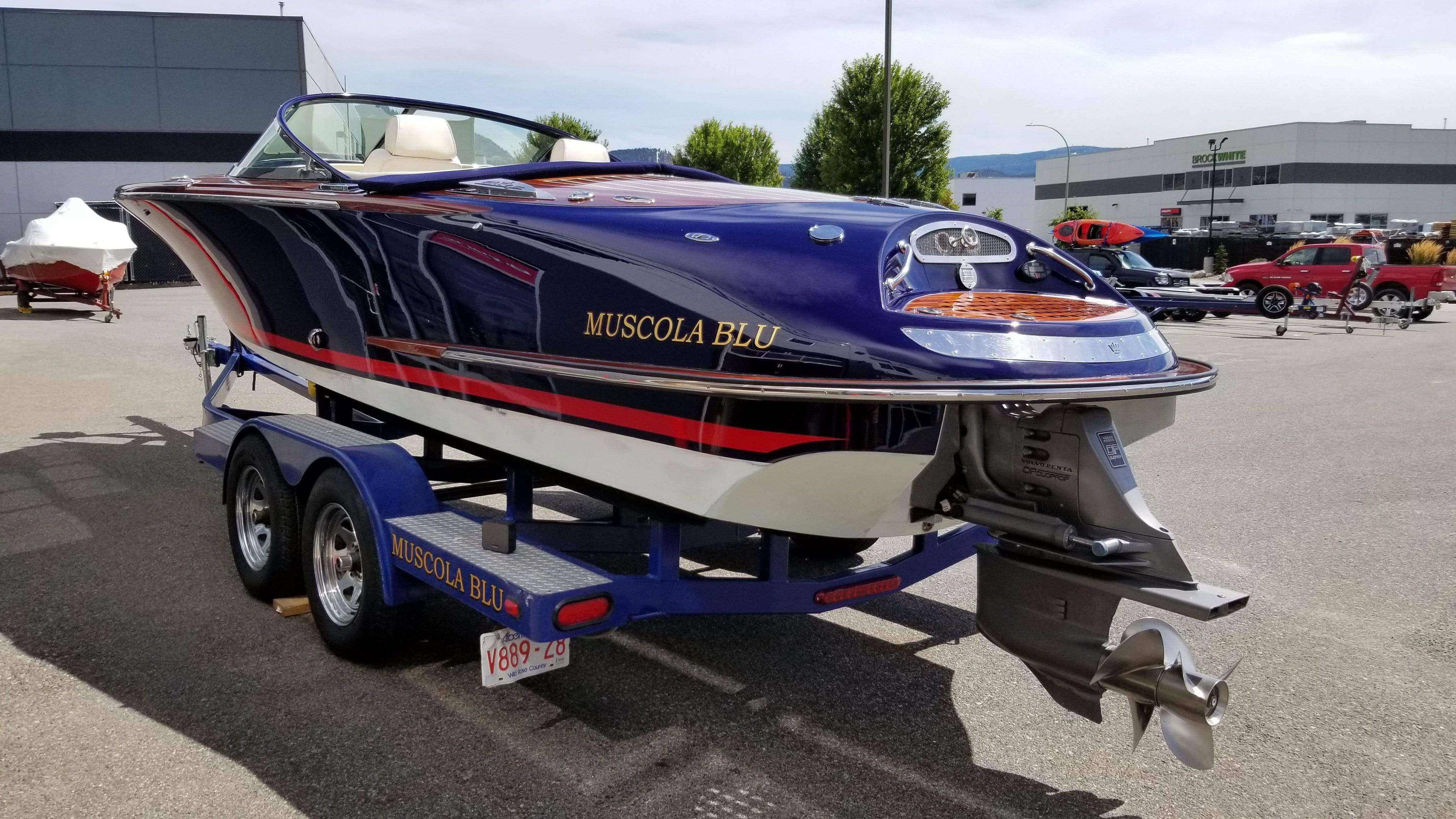 Classic Wooden Boat for Sale - 2004 KRAL 23' CLASSIC 700