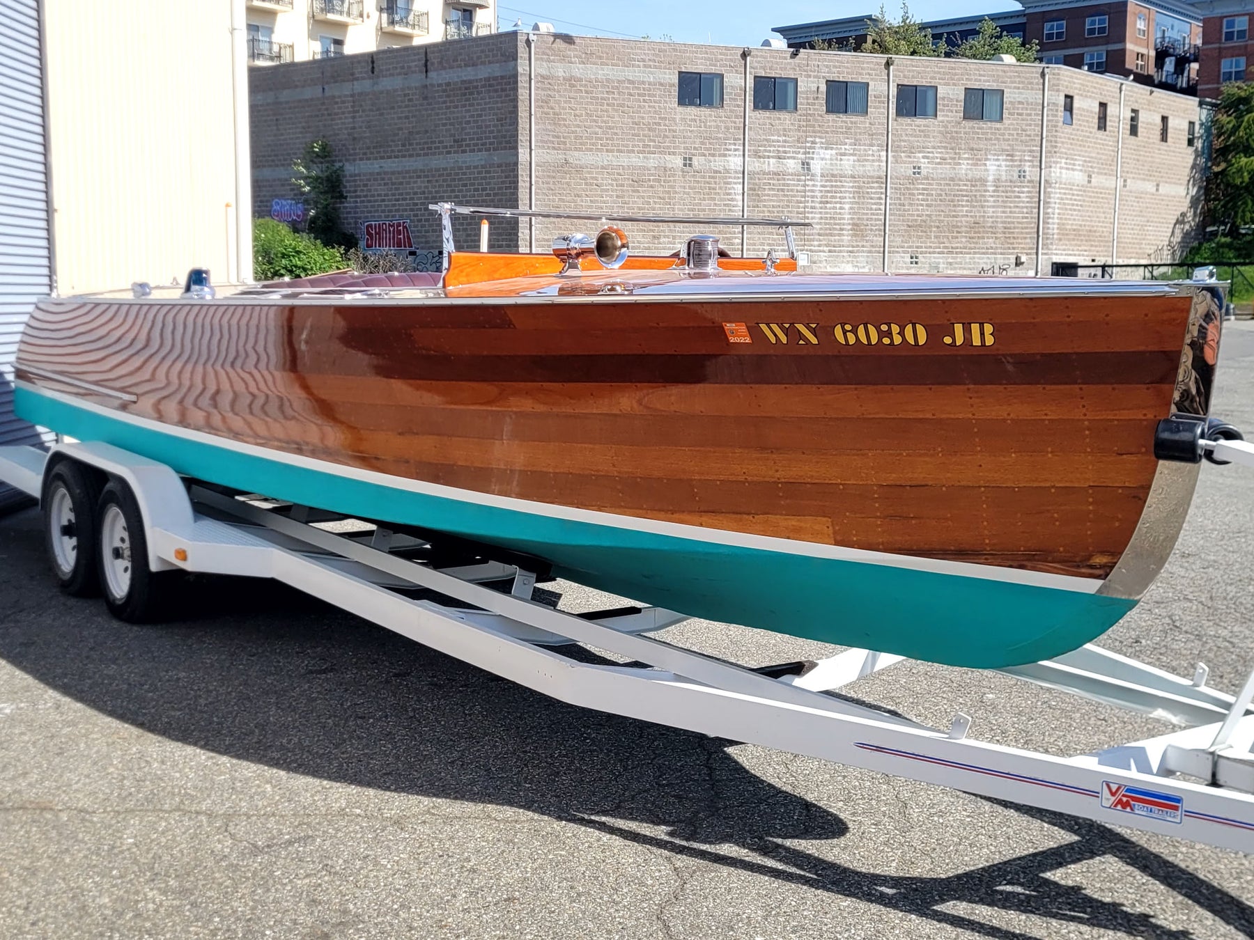 1928 TRIPLE COCKPIT 28' RUNABOUT