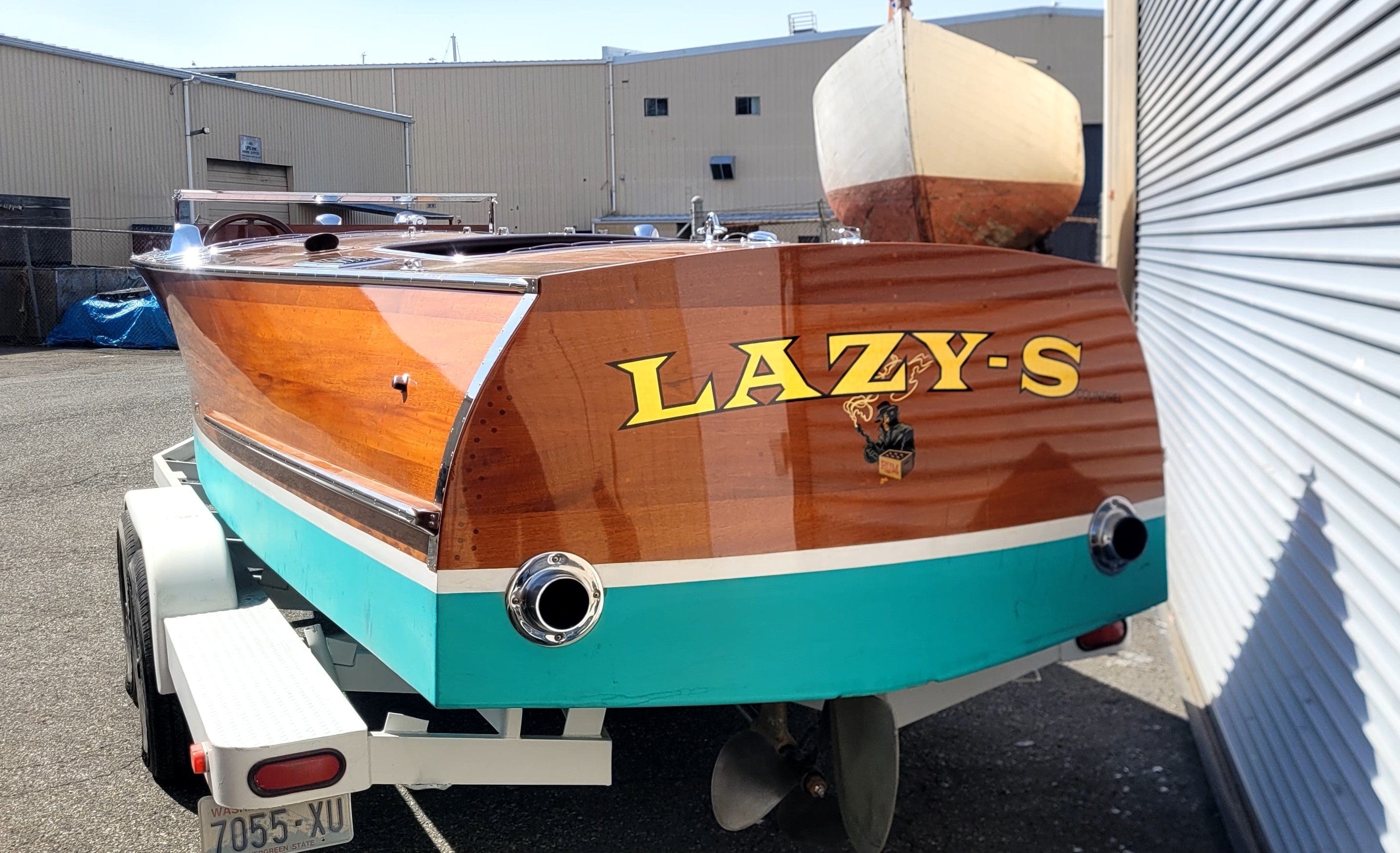 1928 TRIPLE COCKPIT 28' RUNABOUT