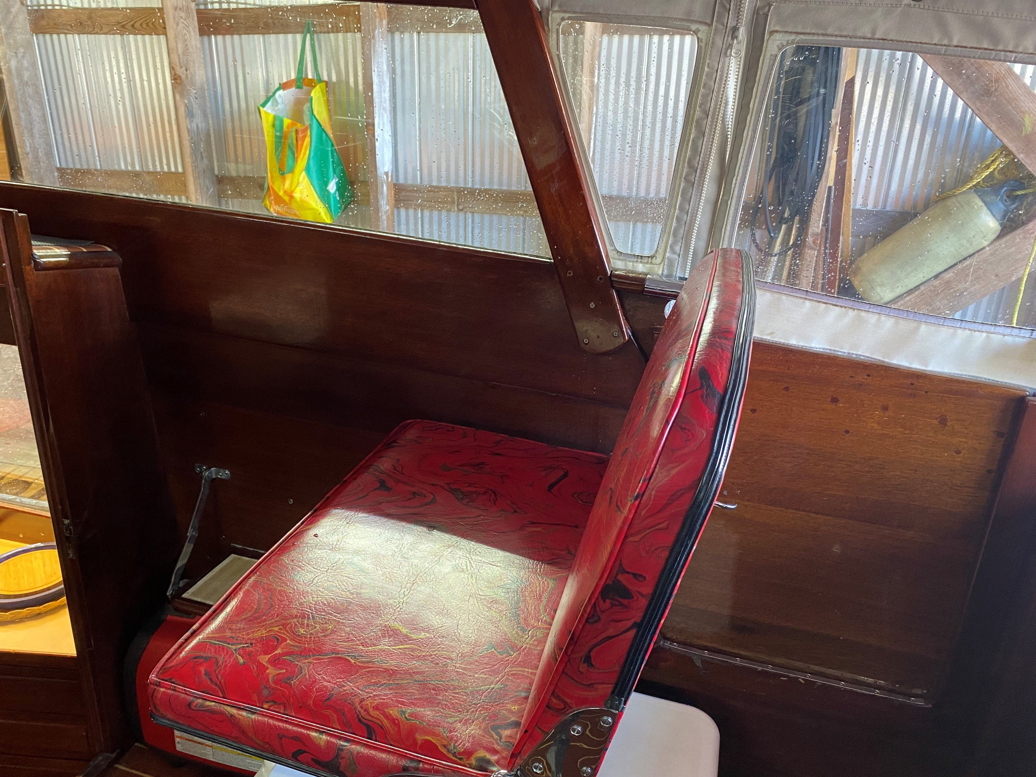 1954 CHRIS-CRAFT 36' CORVETTE