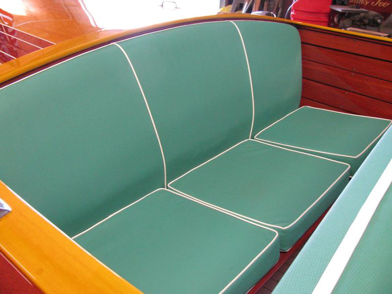 1957 CHRIS-CRAFT 17' CUSTOM RUNABOUT