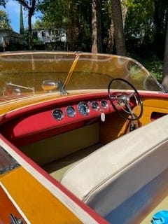 1958 CHRIS-CRAFT 19' CAPRI