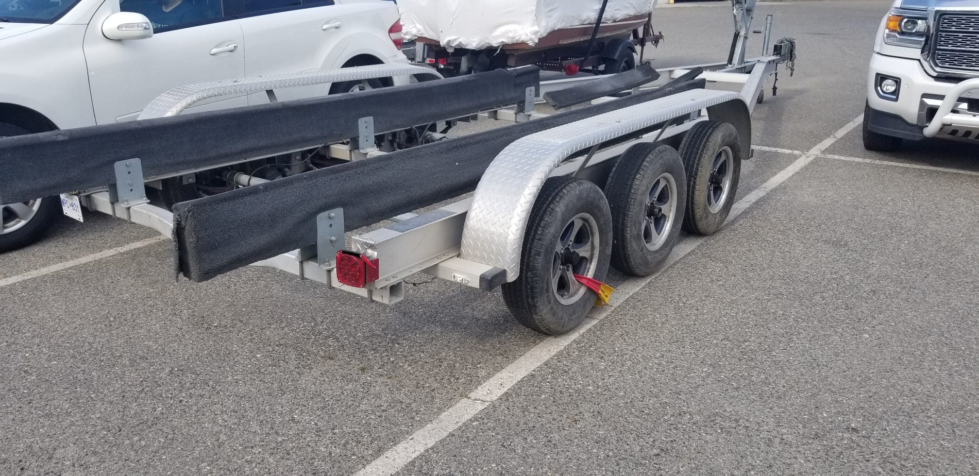 2004 Classic Aluminum Triple Axle Trailer