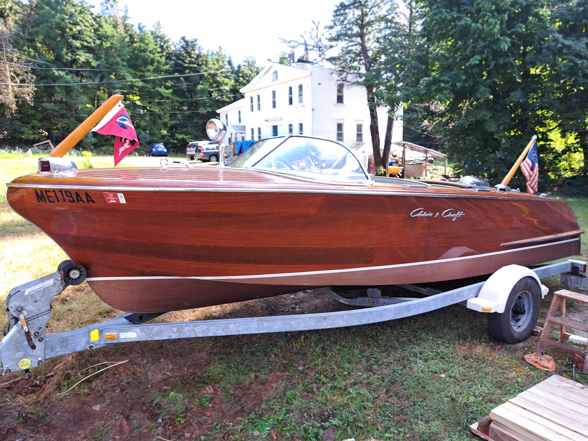 1955 CHRIS-CRAFT 19' CAPRI