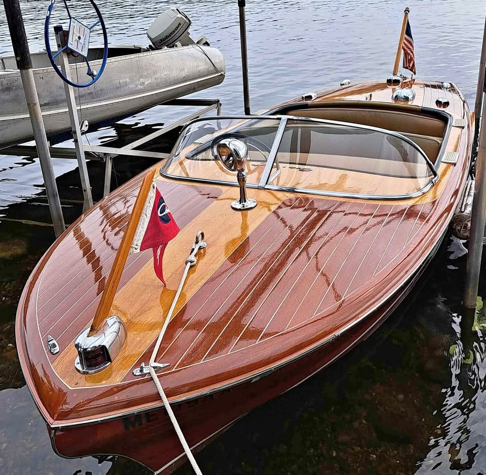 1955 CHRIS-CRAFT 19' CAPRI