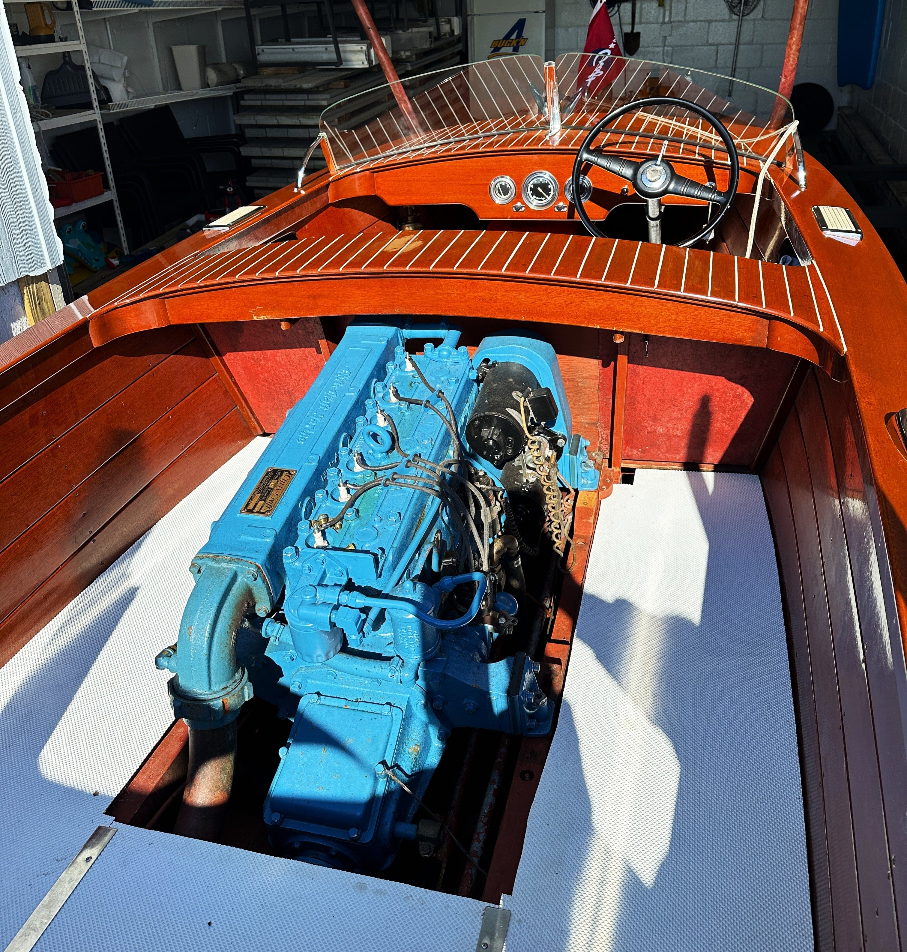 1952 CHRIS-CRAFT 17' Special Runabout