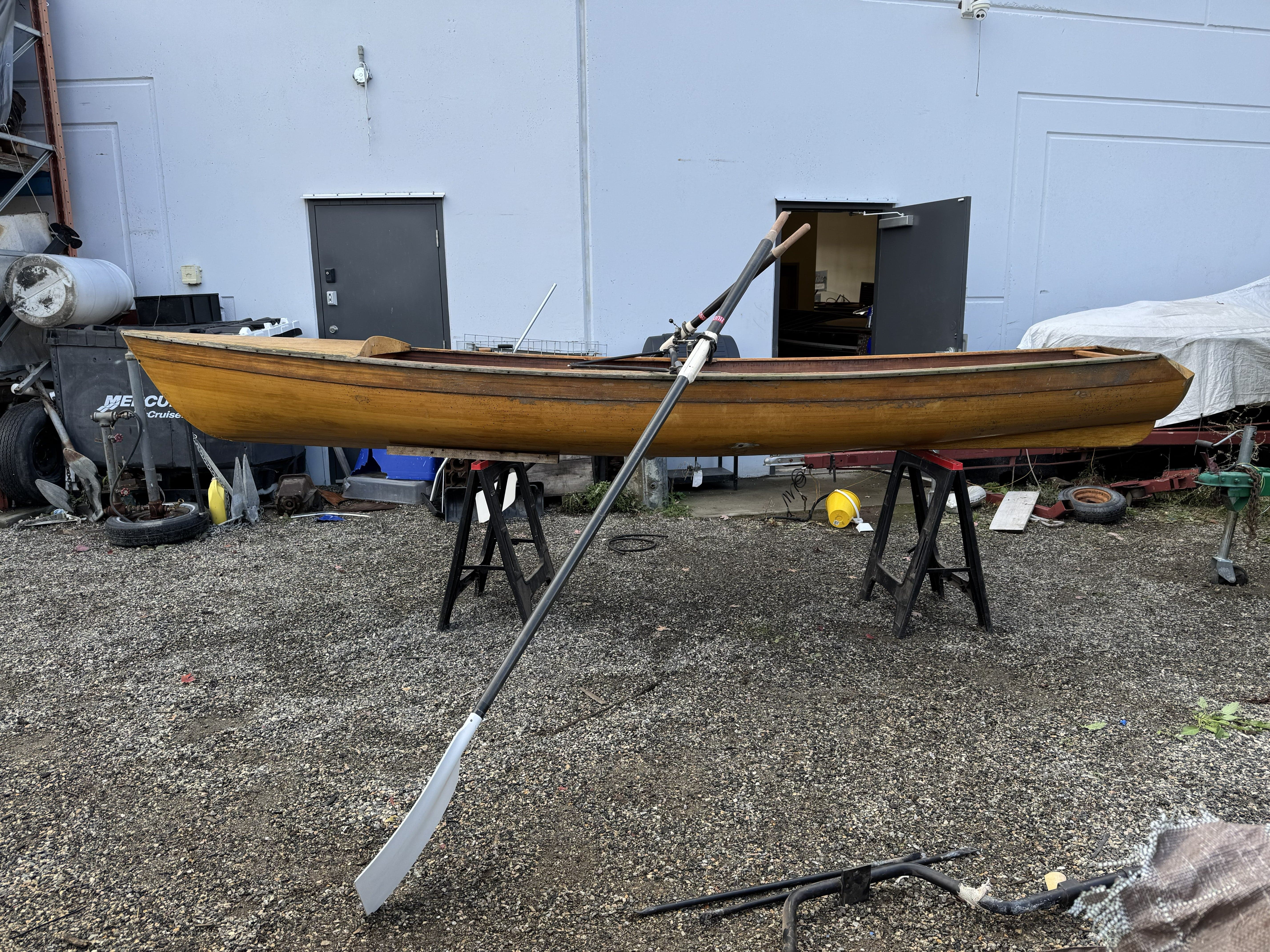 CUSTOM BUILT CEDAR STRIP ROWING SKIFF