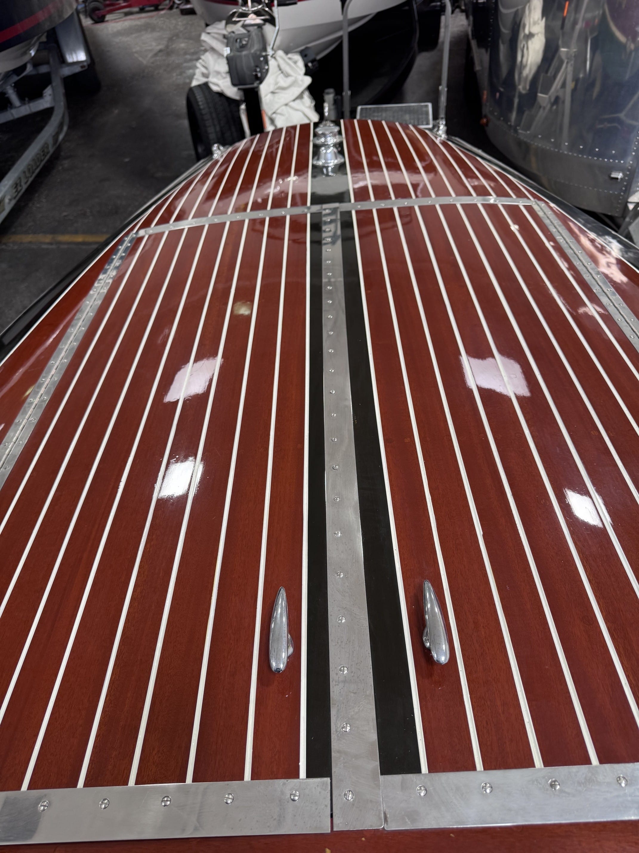 1940 19' CHRIS-CRAFT CUSTOM RUNABOUT