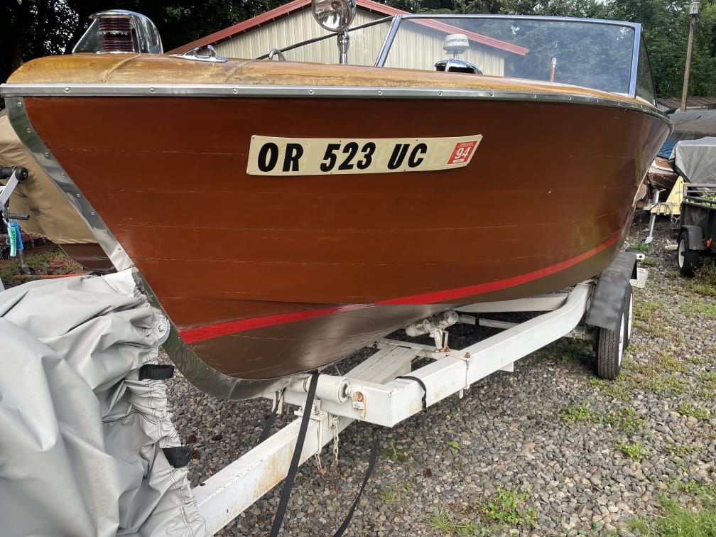 1951 CHRIS CRAFT 19' HOLIDAY