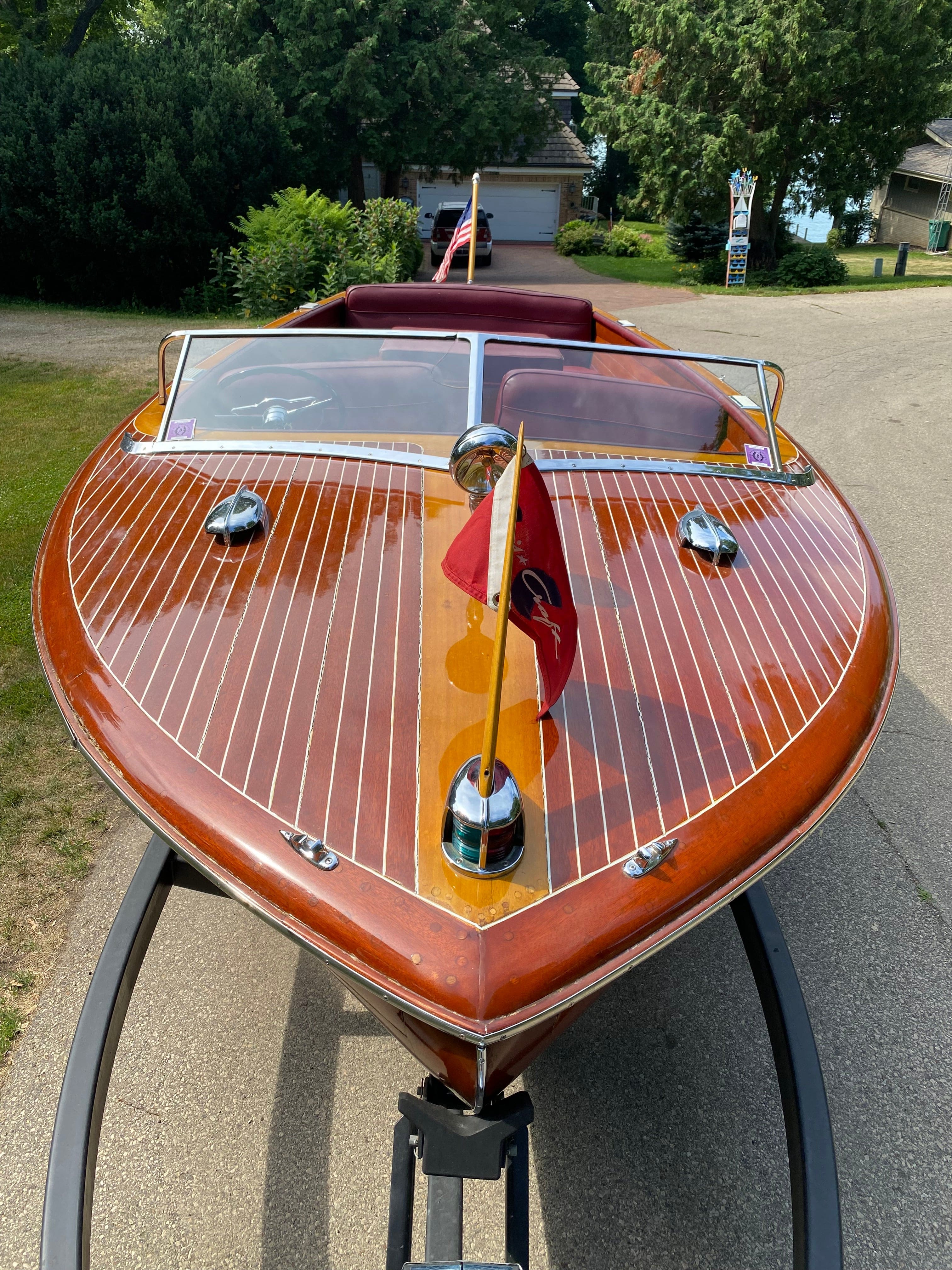 1955 CHRIS-CRAFT 22' CONTINENTAL