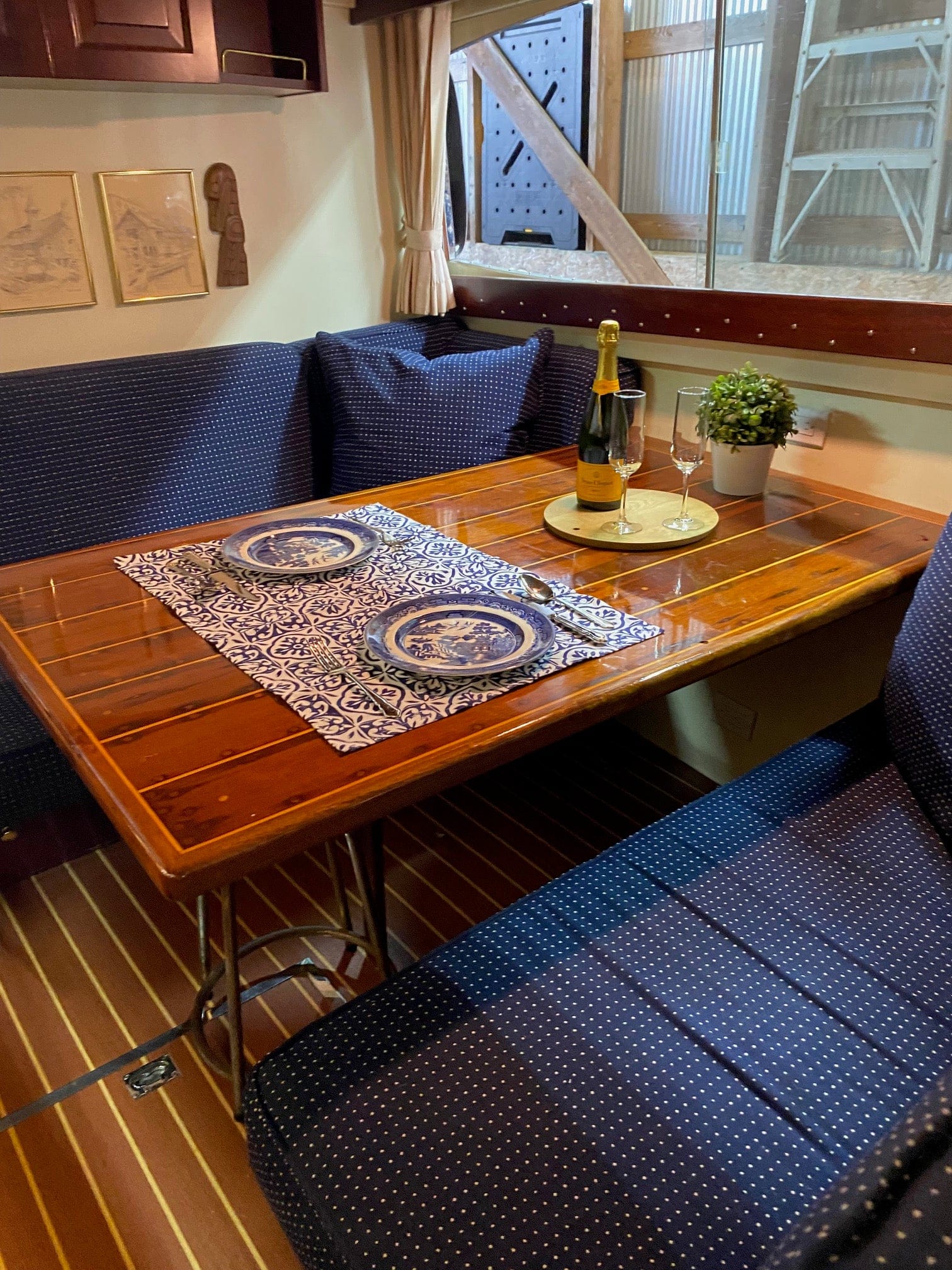 1954 CHRIS-CRAFT 36' CORVETTE