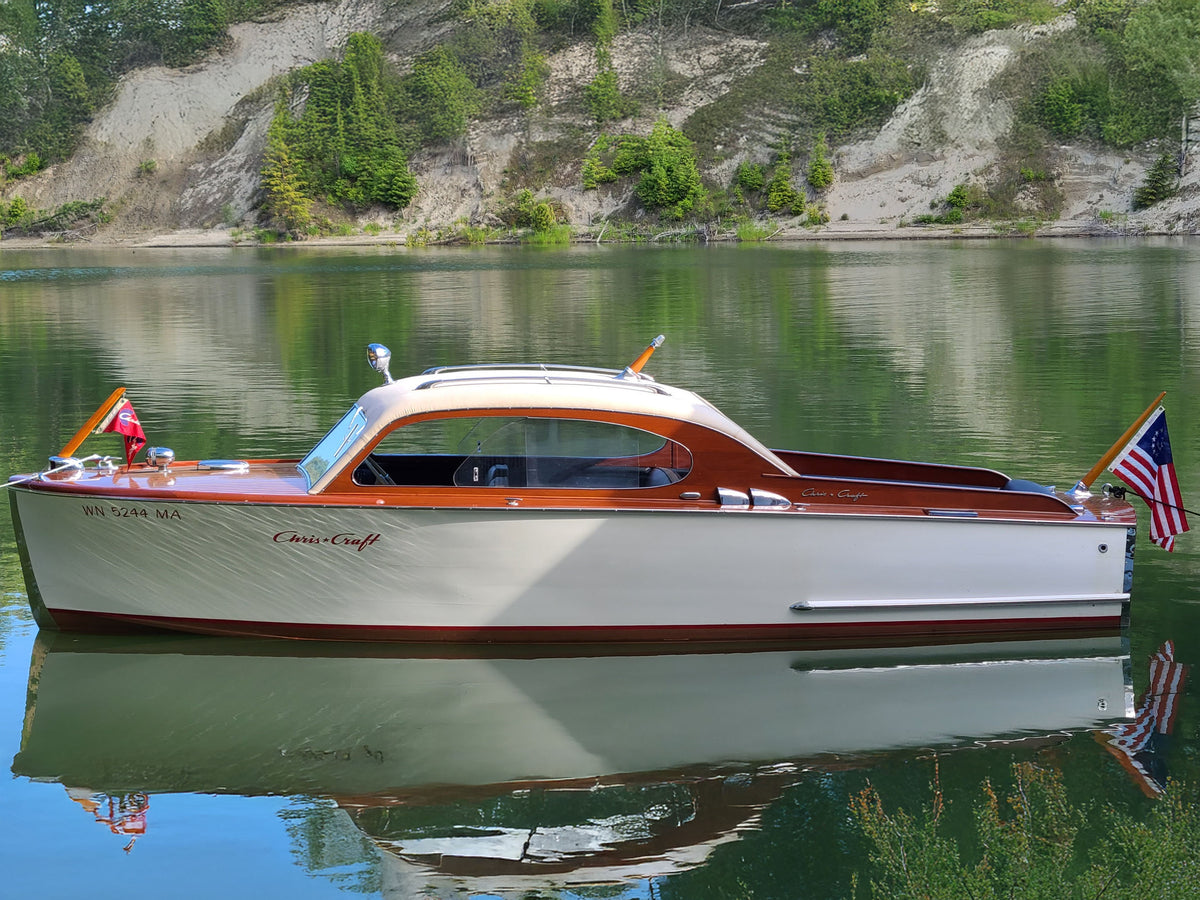 1948 CHRIS-CRAFT 22' CUSTOM SEDAN