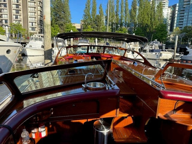 1946 STEPHENS BROS. 38' TRIPLE COCKPIT RUNABOUT