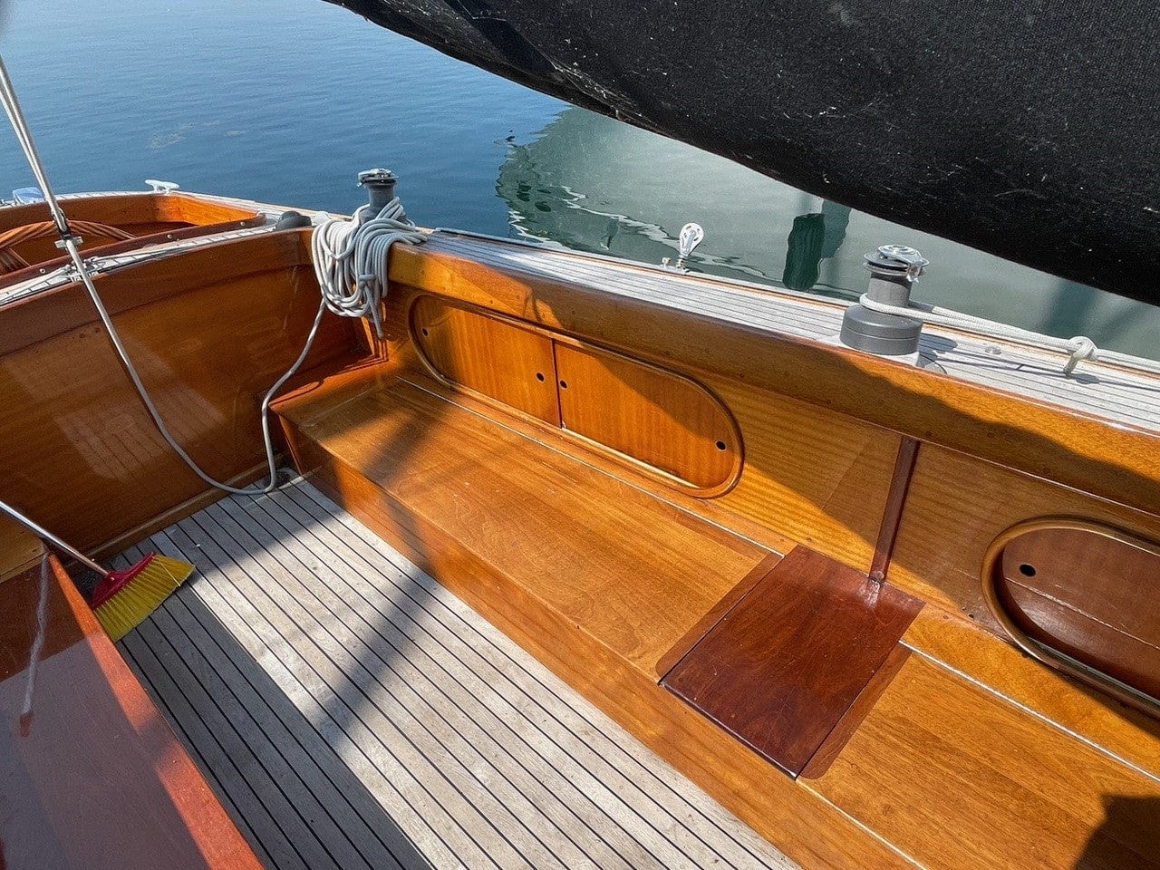 1977 32' Vic Carpenter Day Sailing Sloop