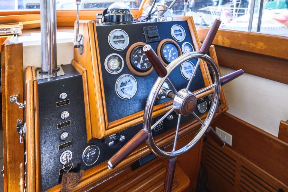 1968 - 37' SHEPHERD/TROJAN 3700 SEA VOYAGER CRUISER