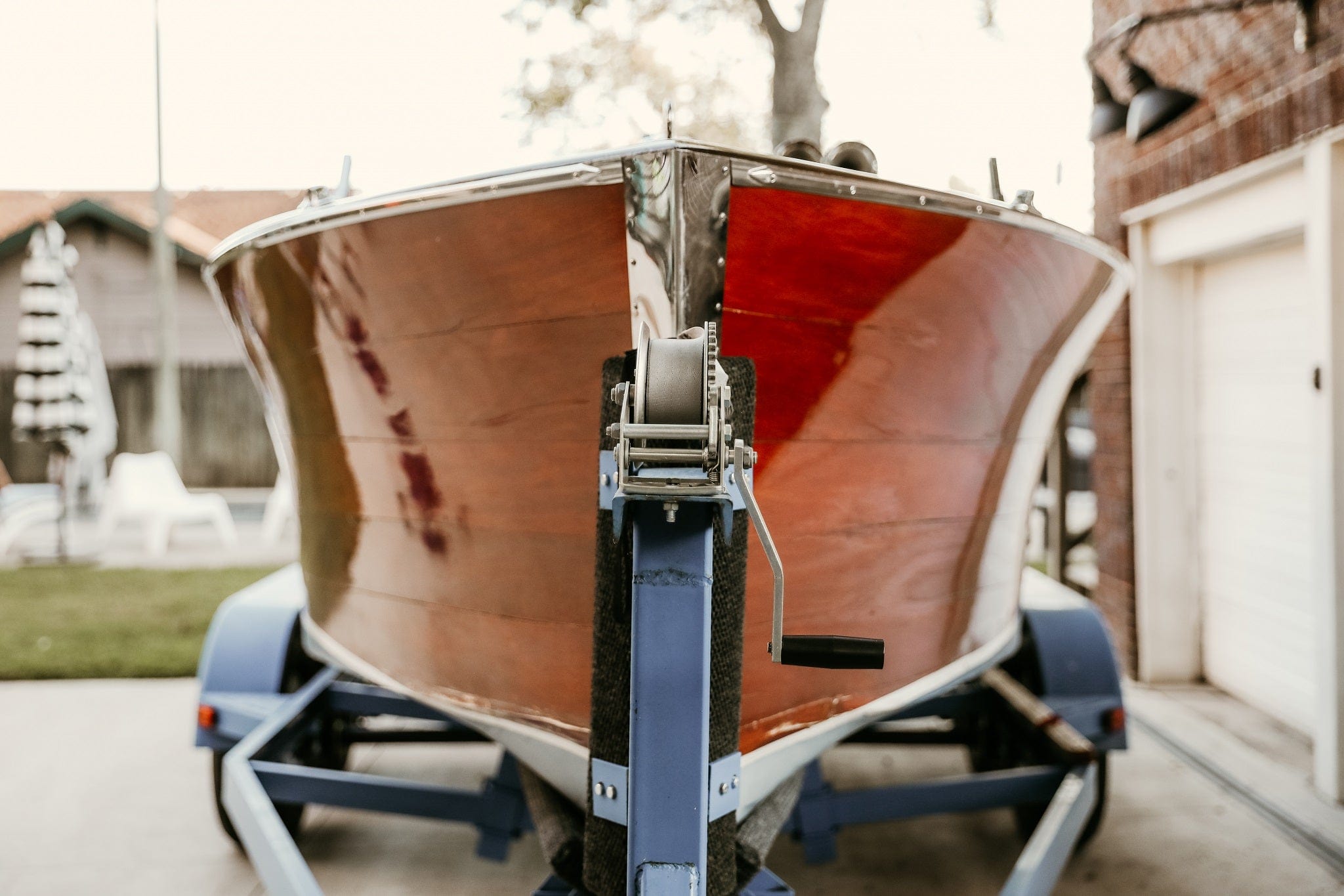 Replica 1939 19' Custom Barrel Back Runabout