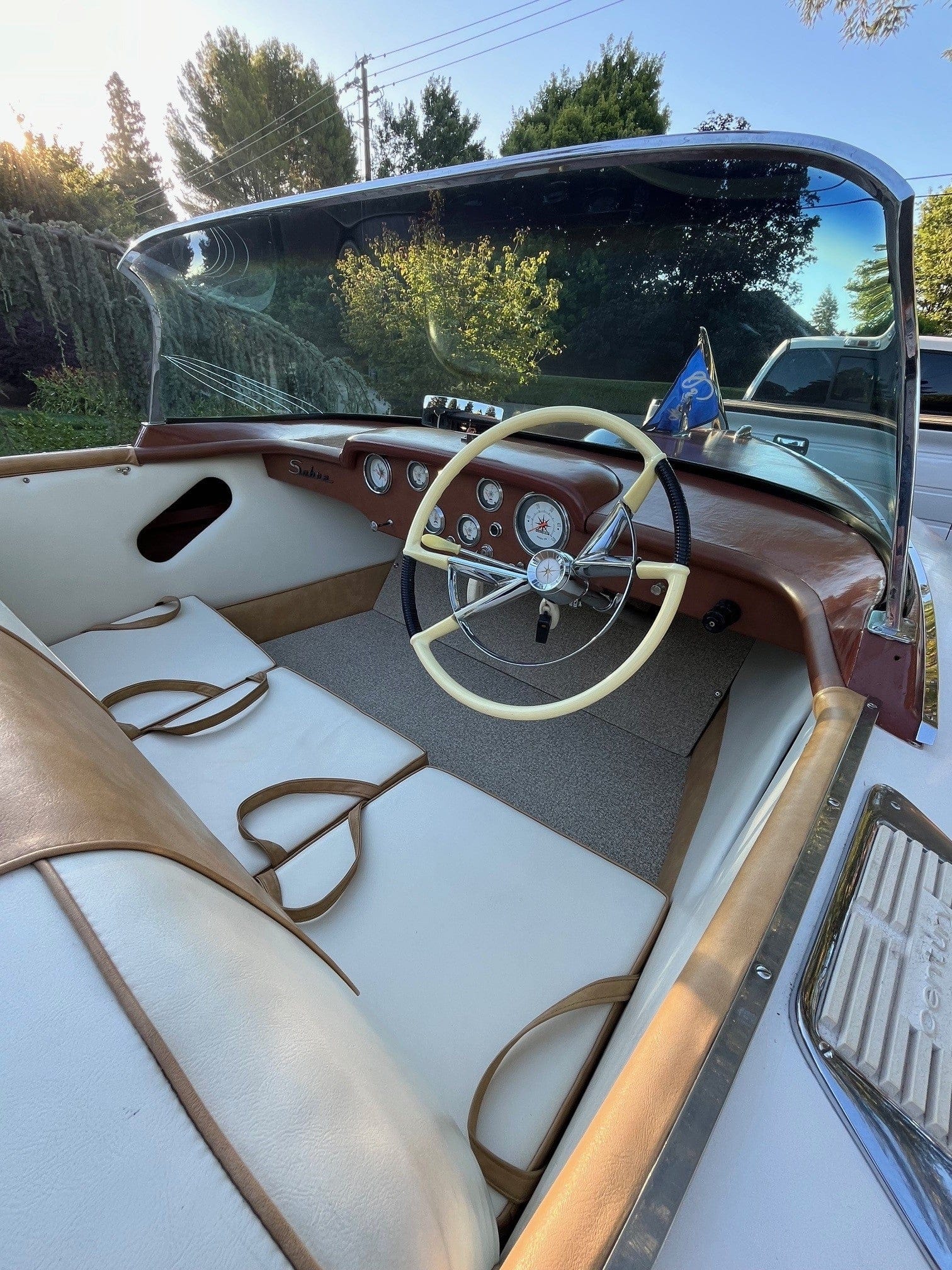 1961 18' CENTURY SABRE GULL WING HARDTOP