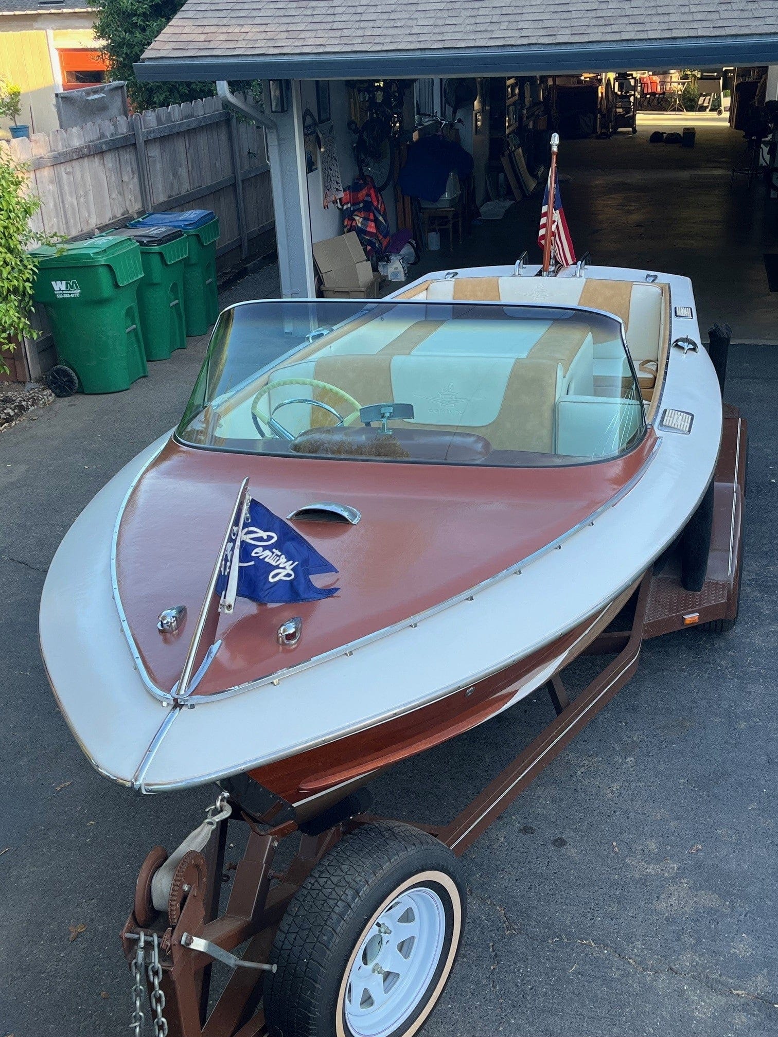 1961 18' CENTURY SABRE GULL WING HARDTOP