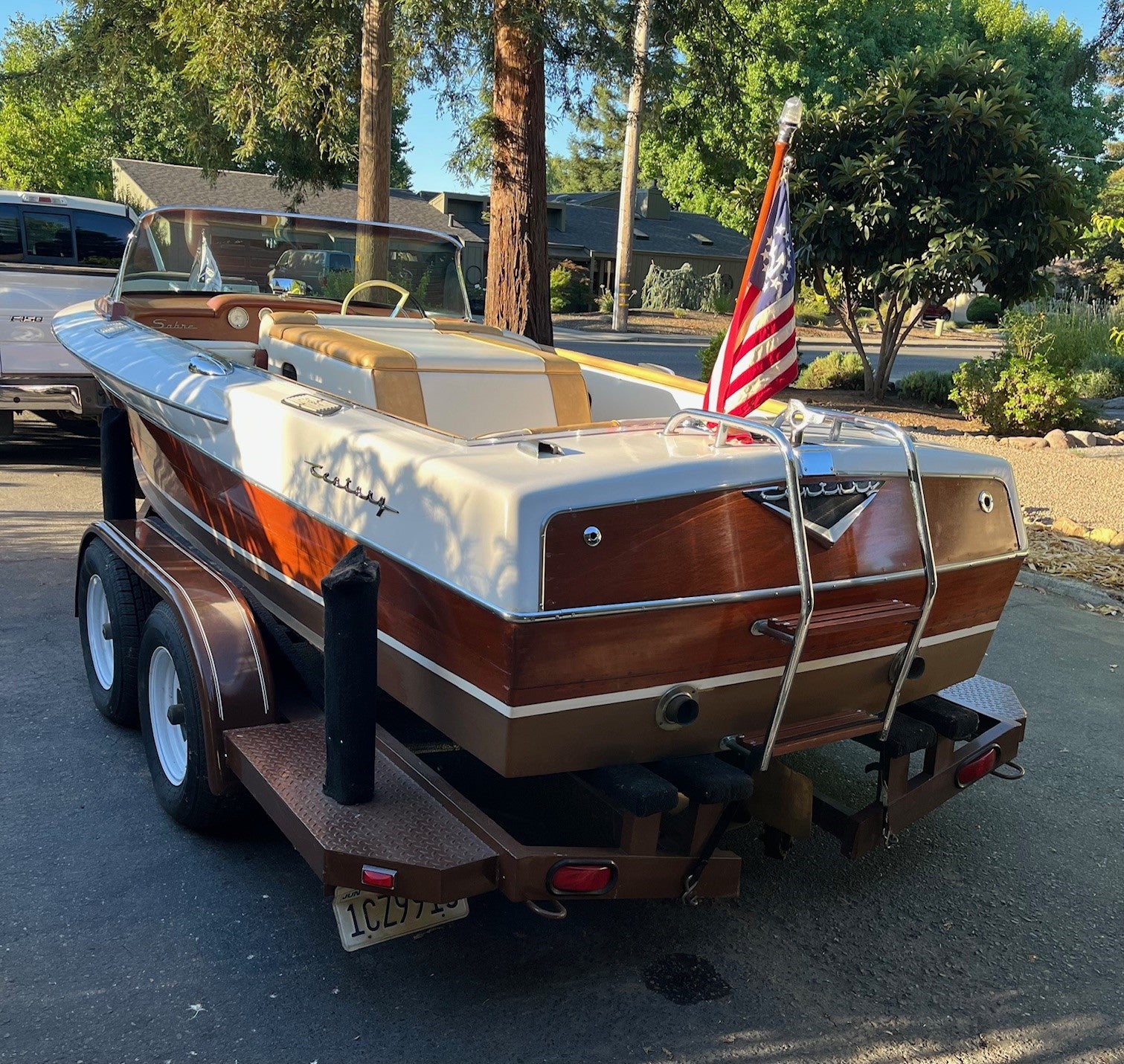 1961 18' CENTURY SABRE GULL WING HARDTOP