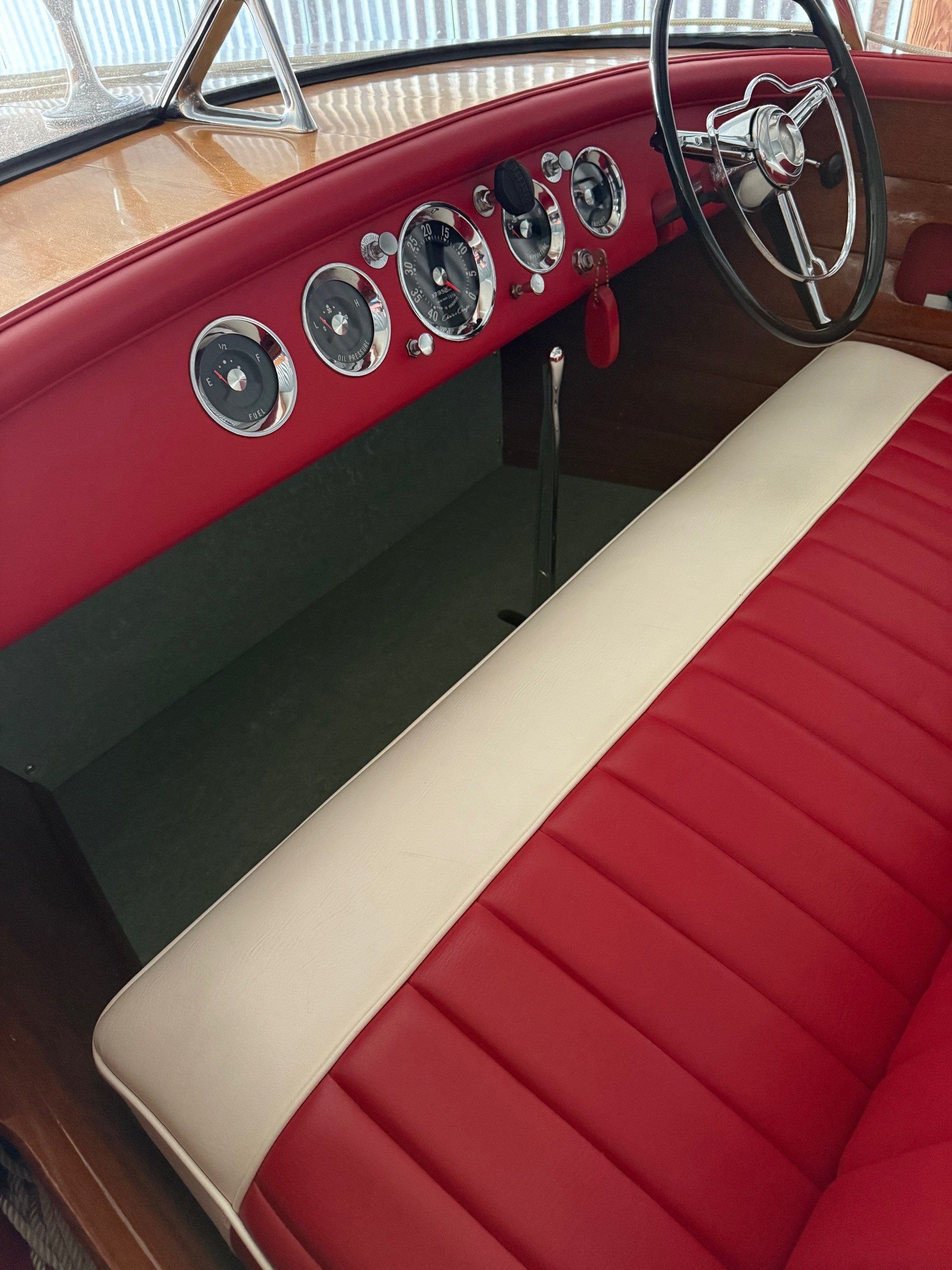 1957 CHRIS-CRAFT CAPRI 19'