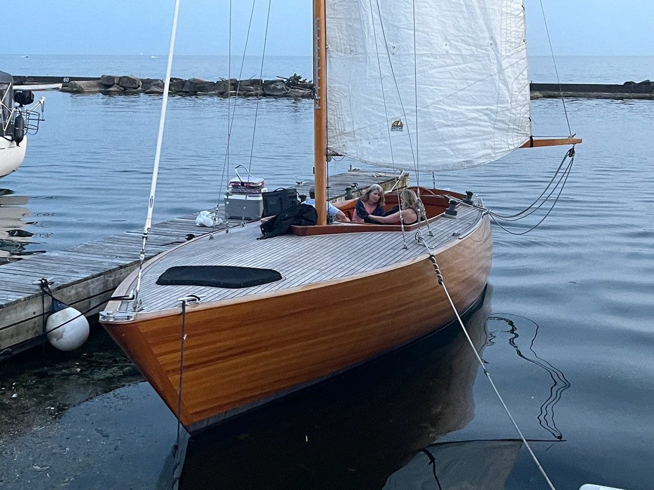 1977 32' Vic Carpenter Day Sailing Sloop