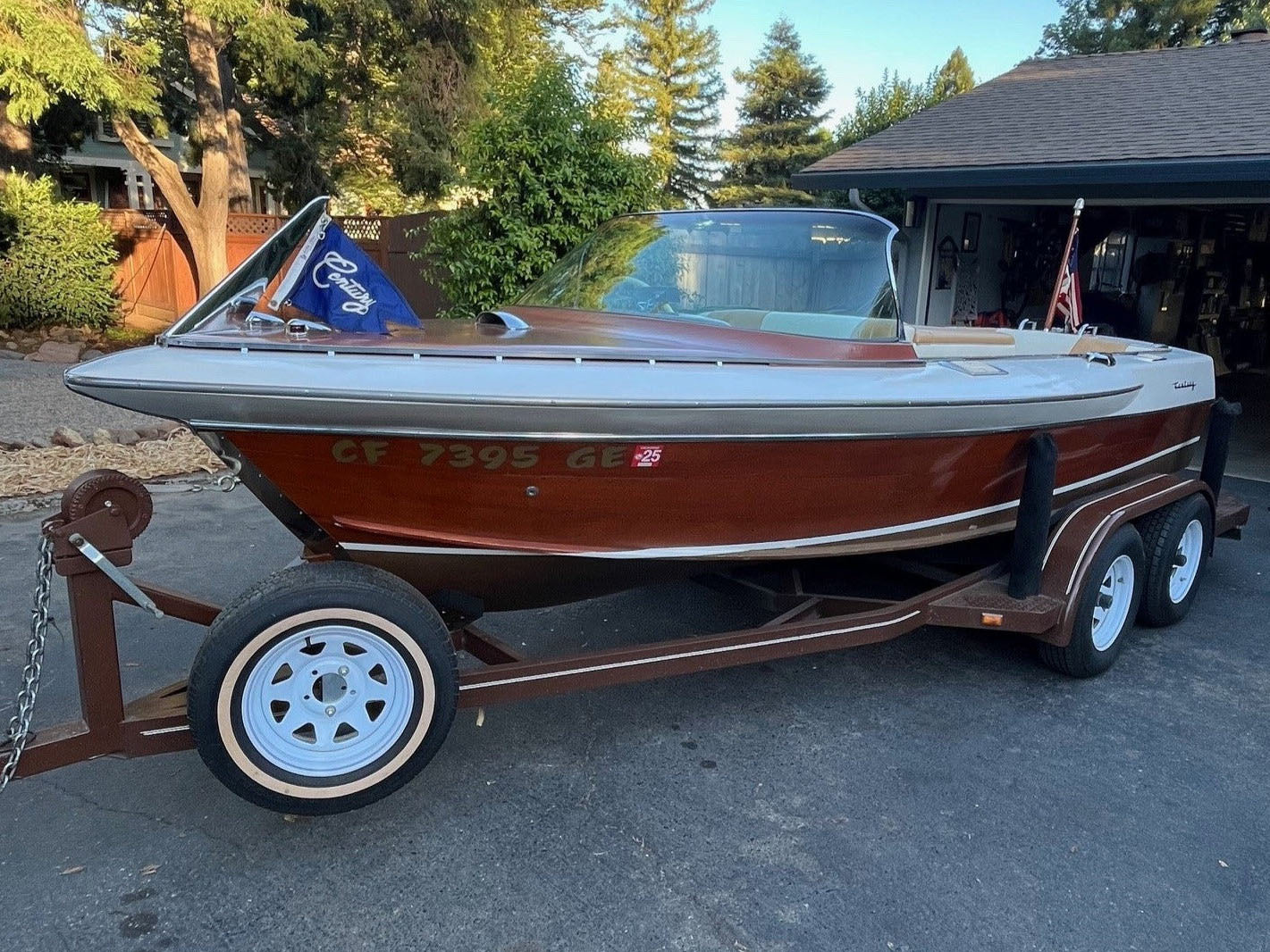 1961 18' CENTURY SABRE GULL WING HARDTOP