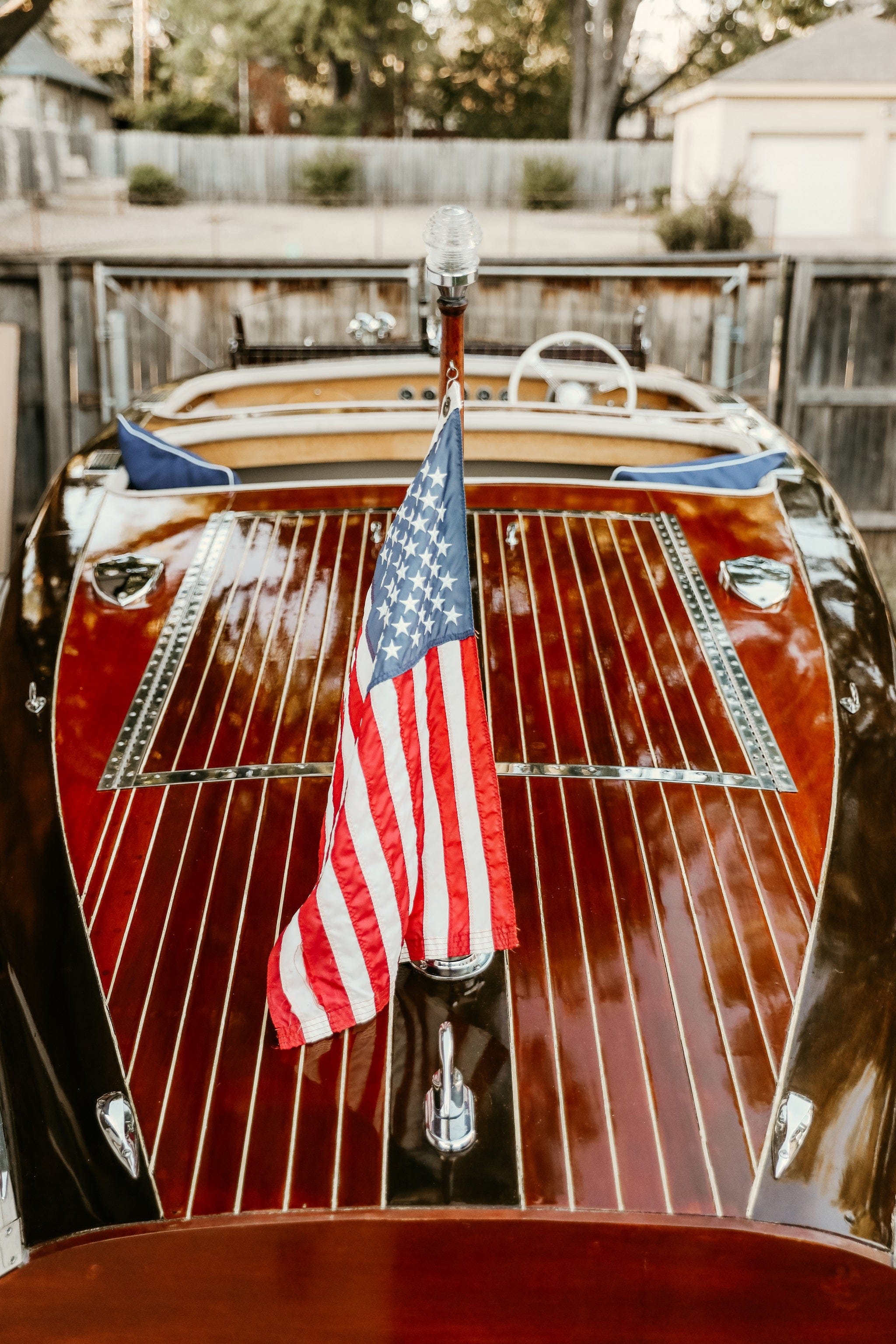 Replica 1939 19' Custom Barrel Back Runabout