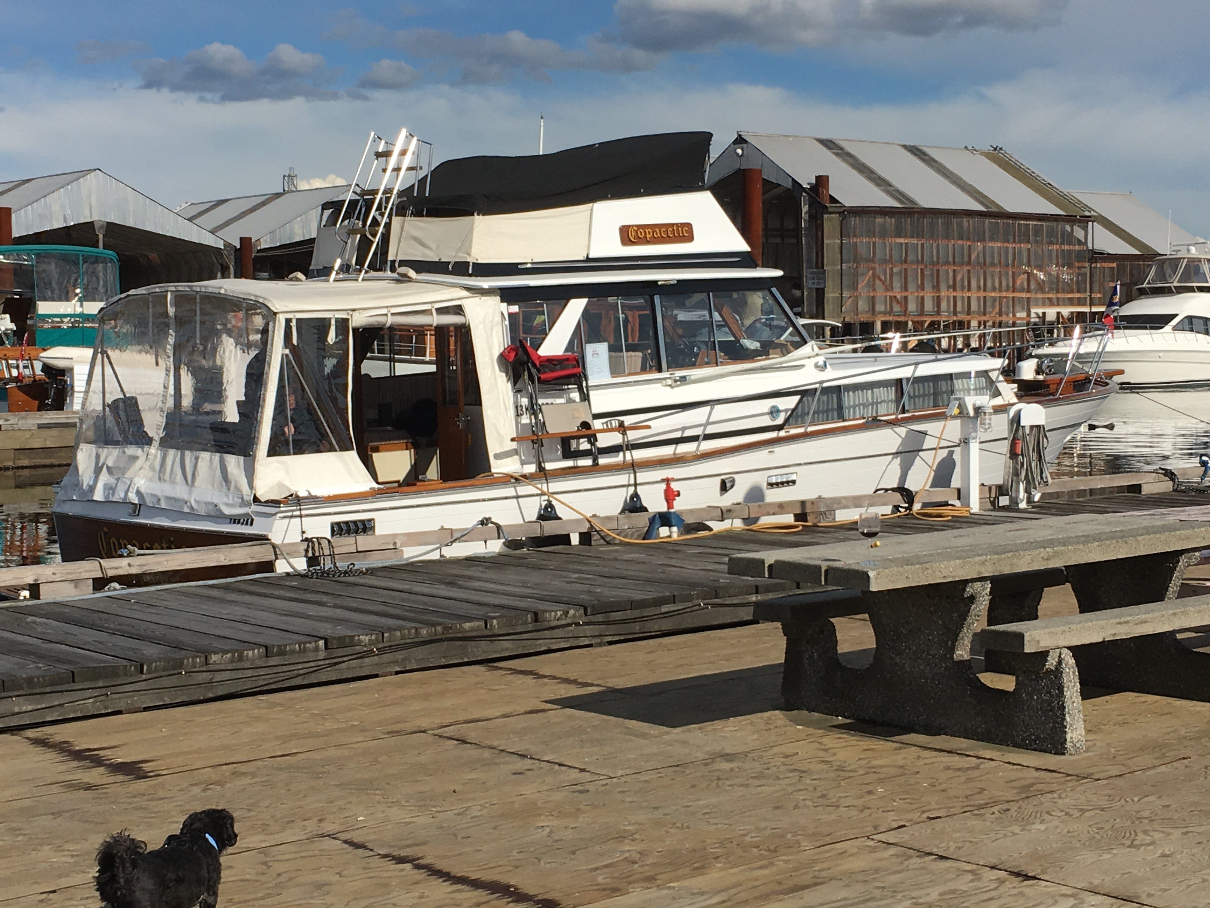 1968 - 37' SHEPHERD/TROJAN 3700 SEA VOYAGER CRUISER