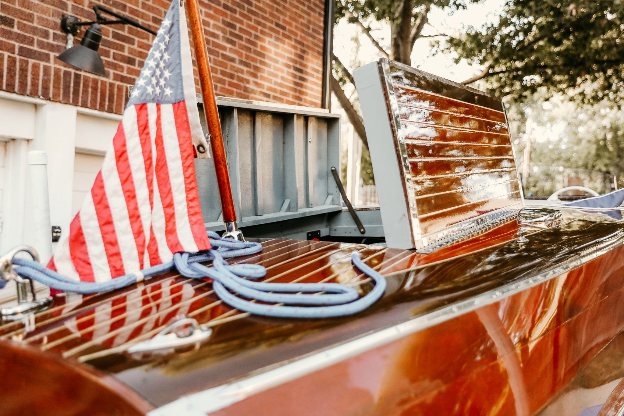 Replica 1939 19' Custom Barrel Back Runabout