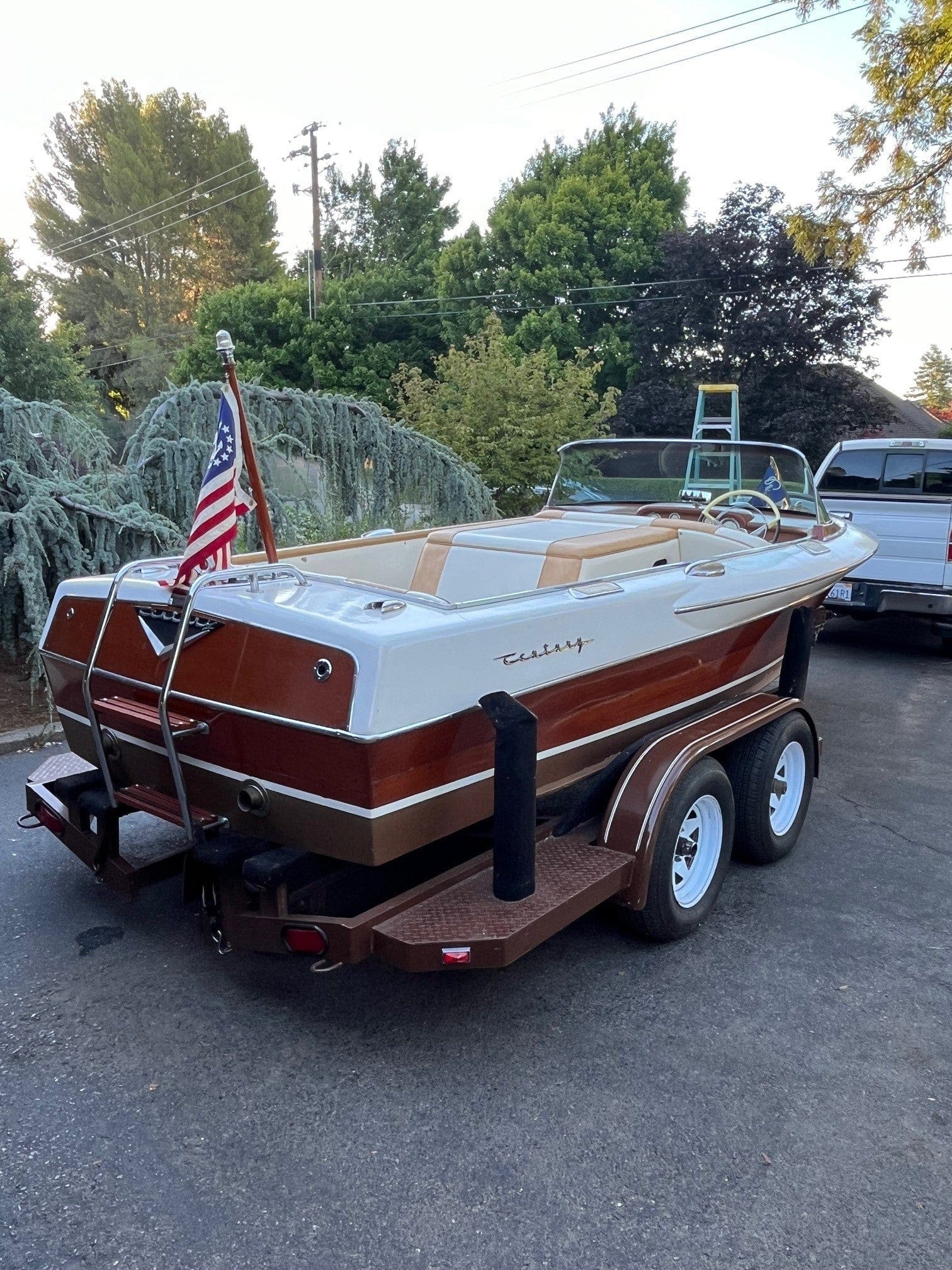 1961 18' CENTURY SABRE GULL WING HARDTOP