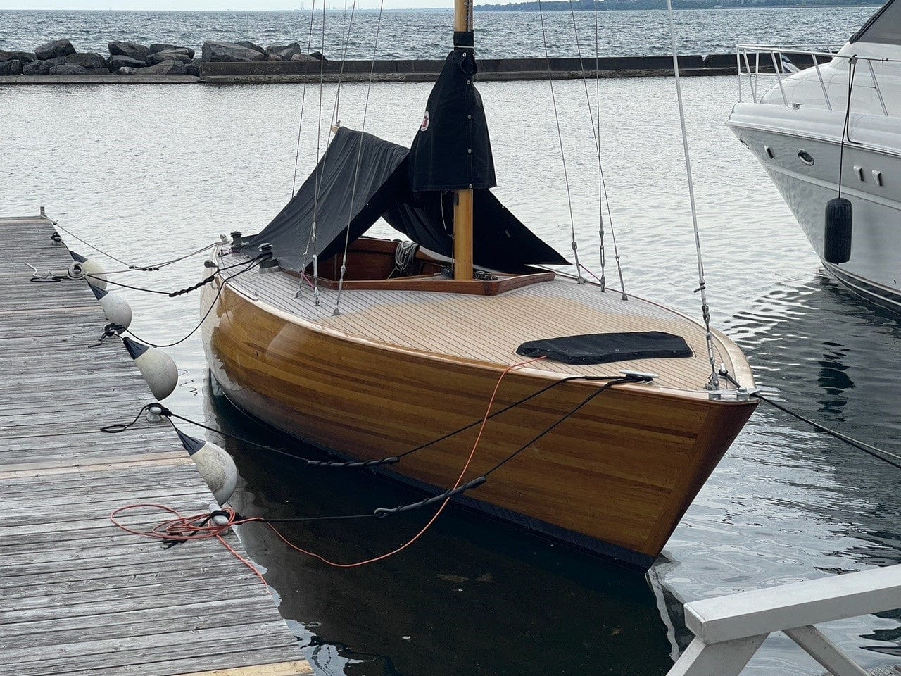 1977 32' Vic Carpenter Day Sailing Sloop