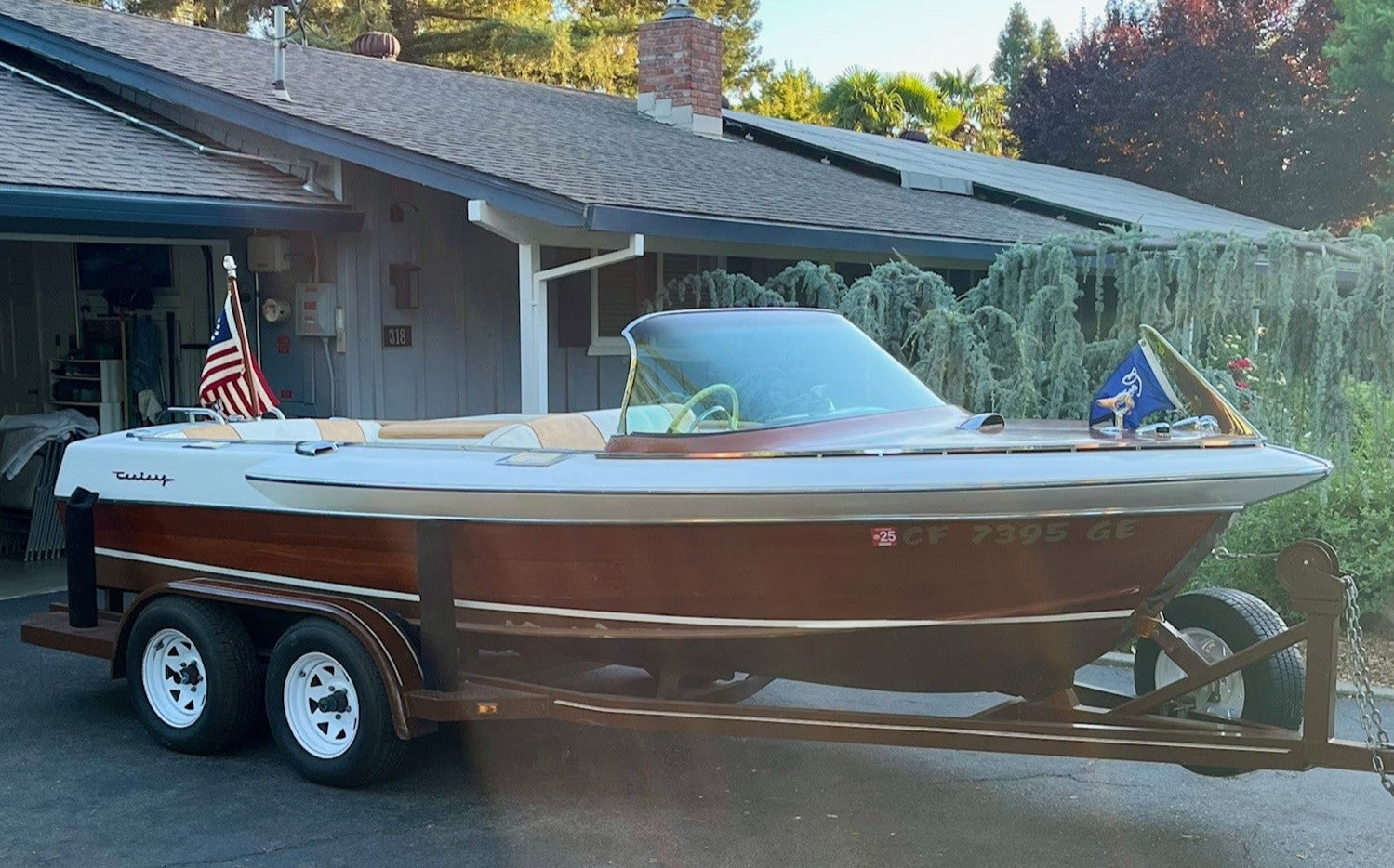 1961 18' CENTURY SABRE GULL WING HARDTOP