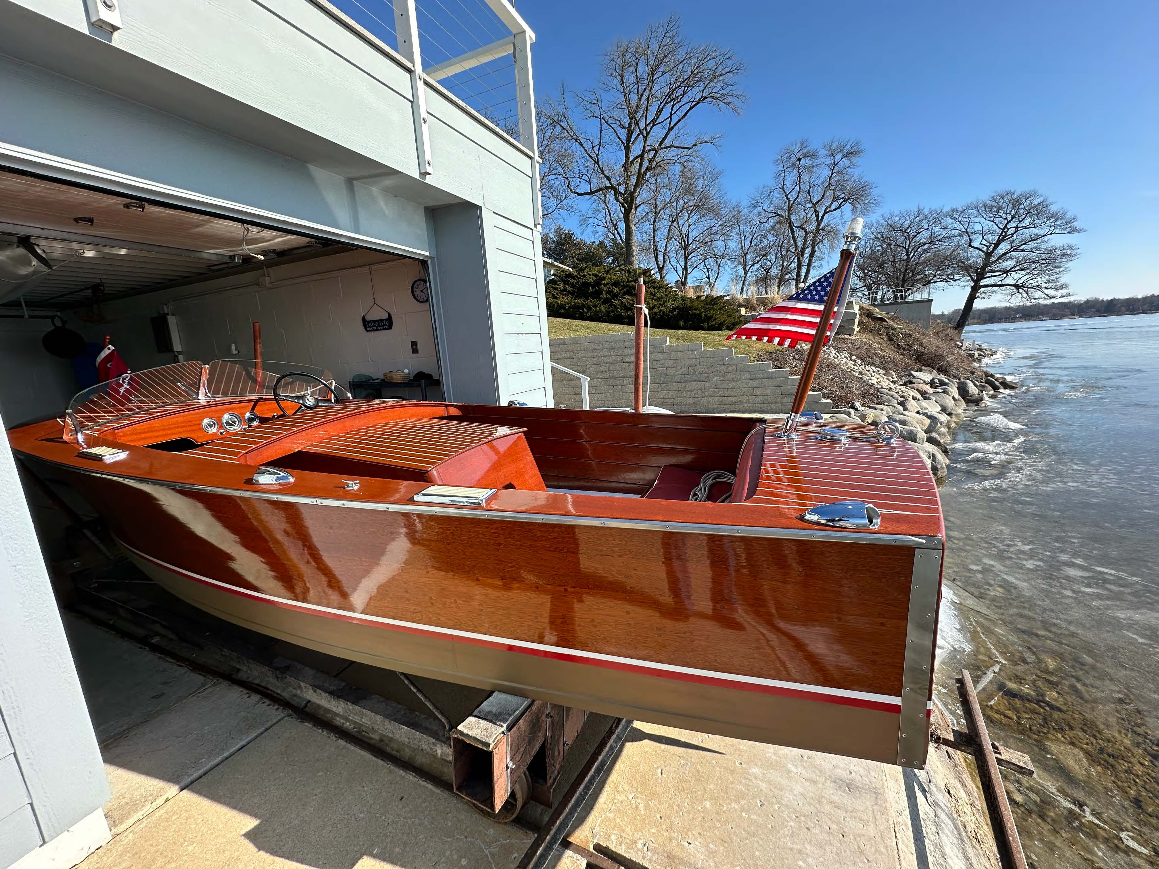 1952 CHRIS-CRAFT 17' Special Runabout